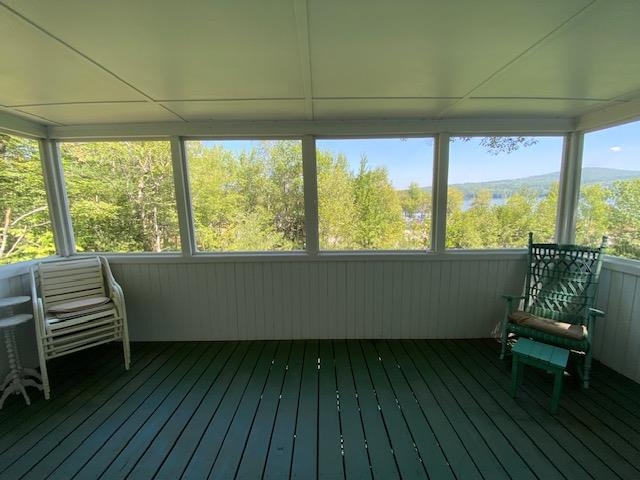 Comfortable porch 25114817