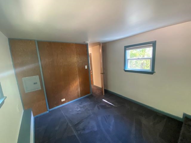 Larger Bedroom 25148730
