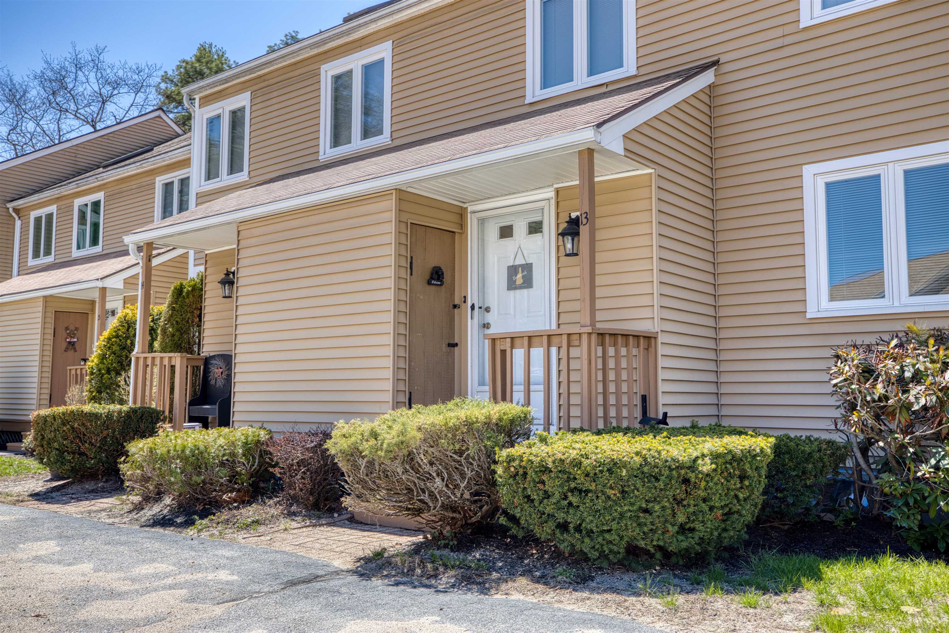 50 Patch Pond Rd #13, Ossipee, NH 03814