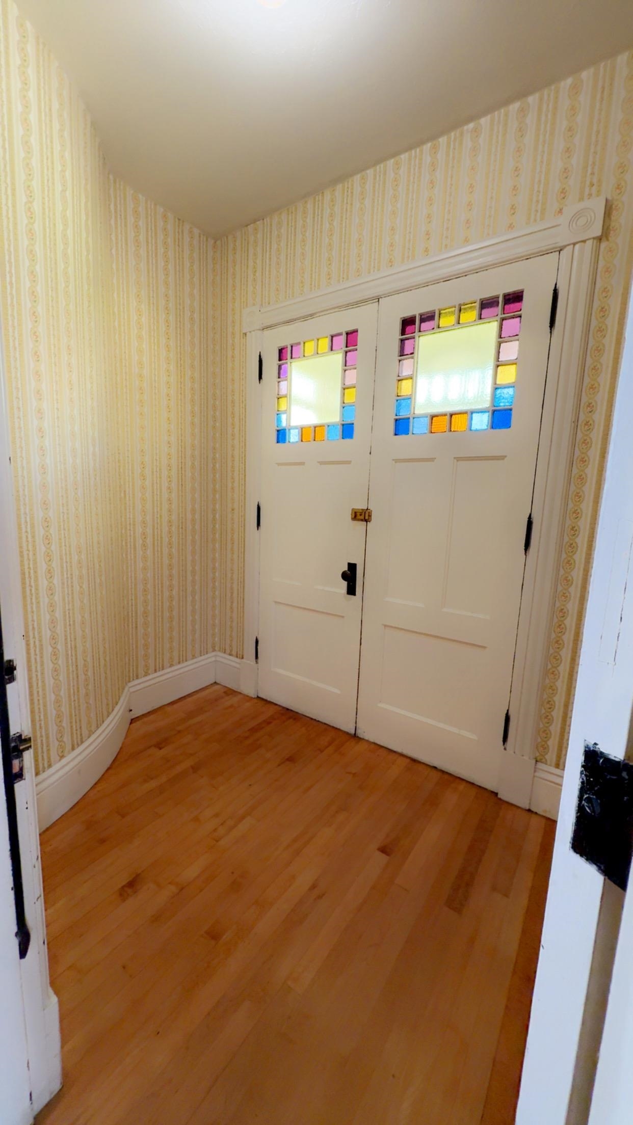 12 Prospect St, Hinsdale, NH 03451