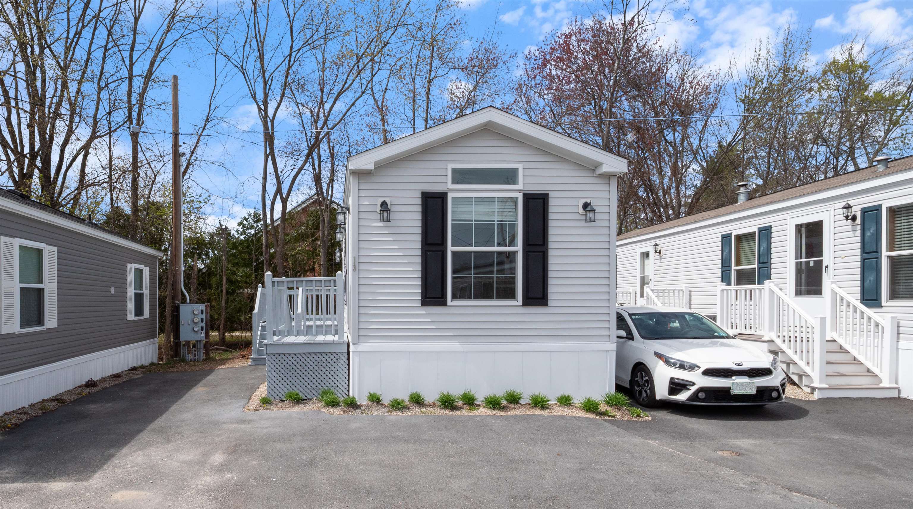 13 Brookwood Dr, Salem, NH 03079