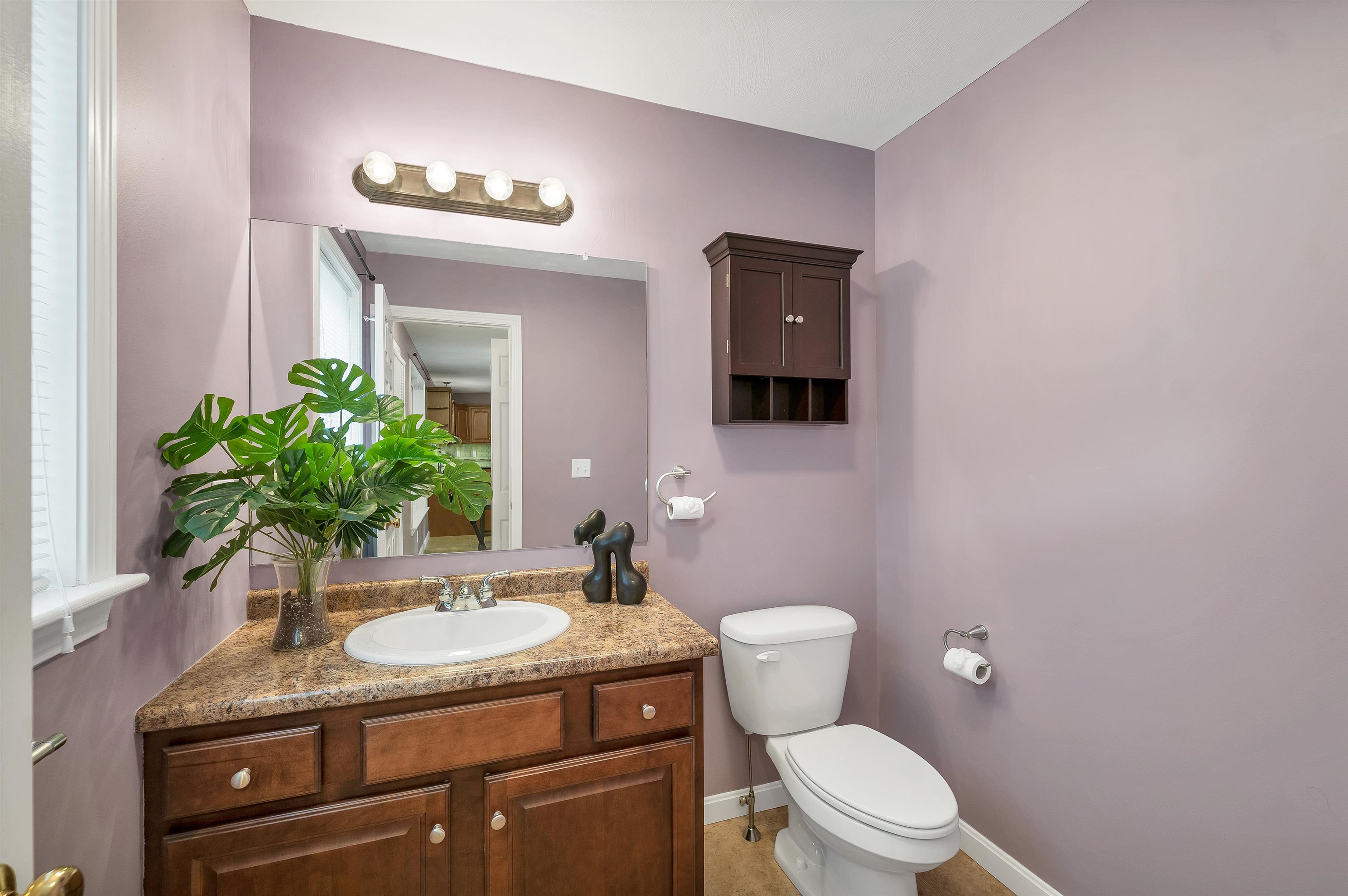 217 Steam Mill Rd, Auburn, NH 03032
