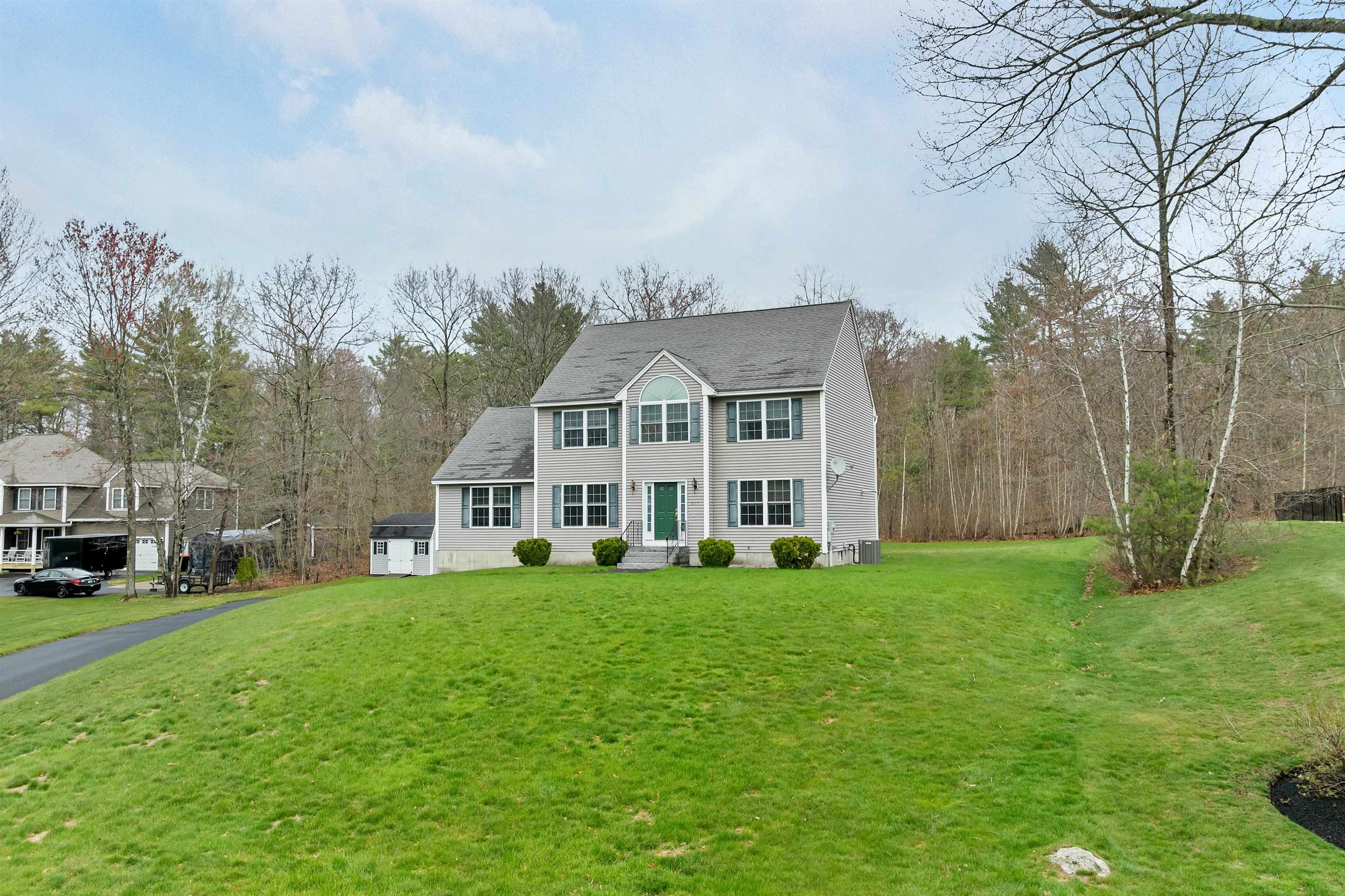 217 Steam Mill Rd, Auburn, NH 03032