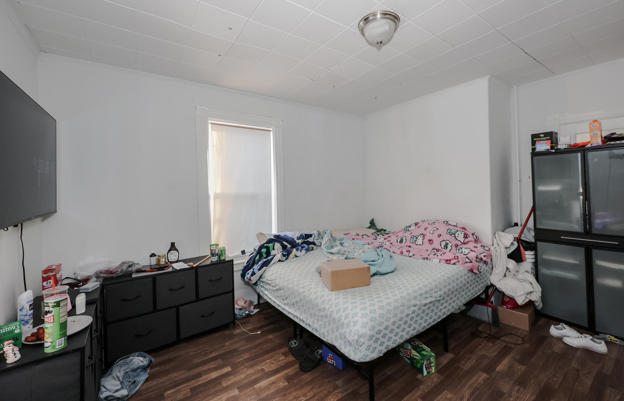 180 Beech St, Manchester, NH 03103