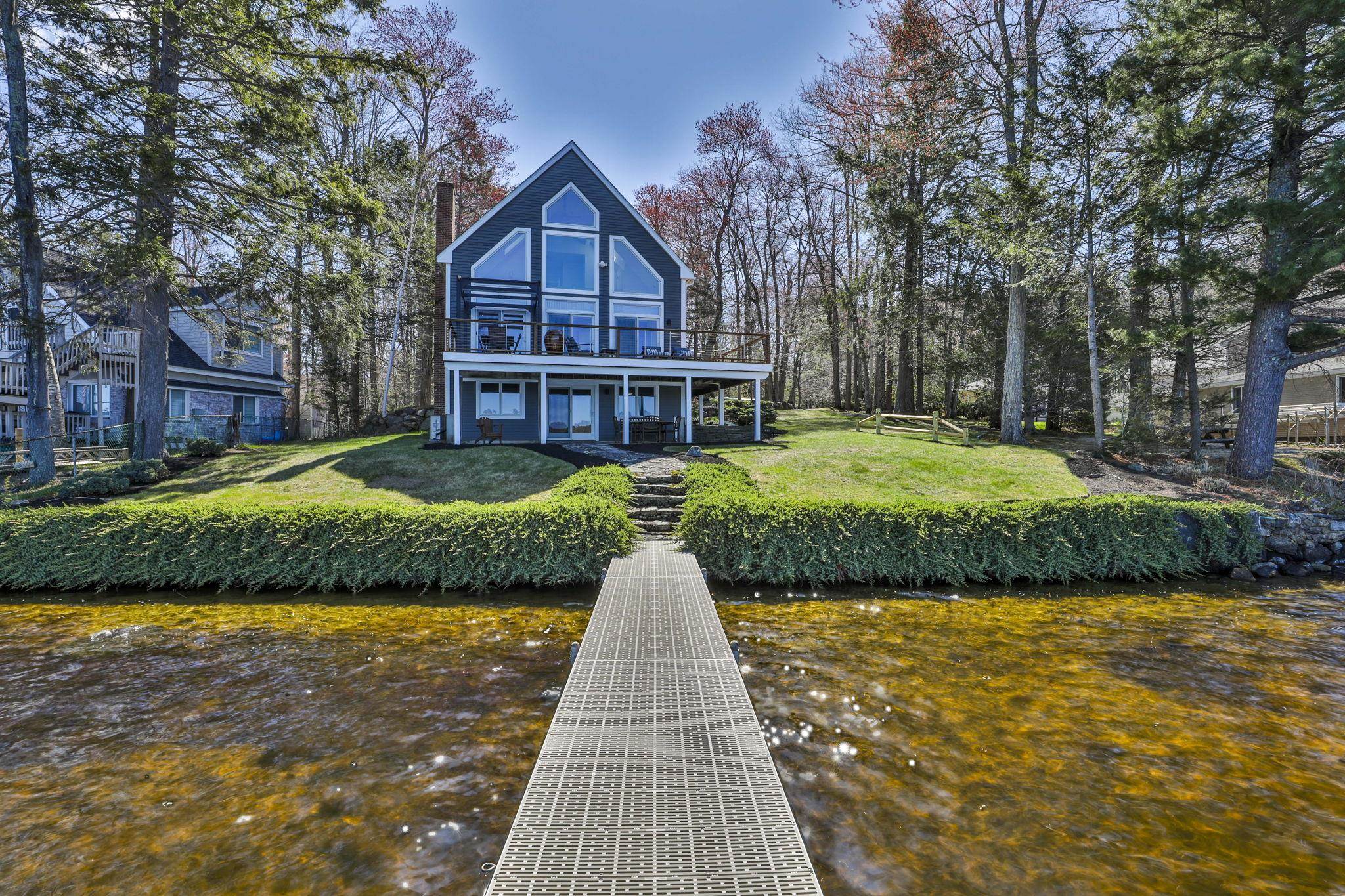19 Aruda Rd, Sandown, NH 03873