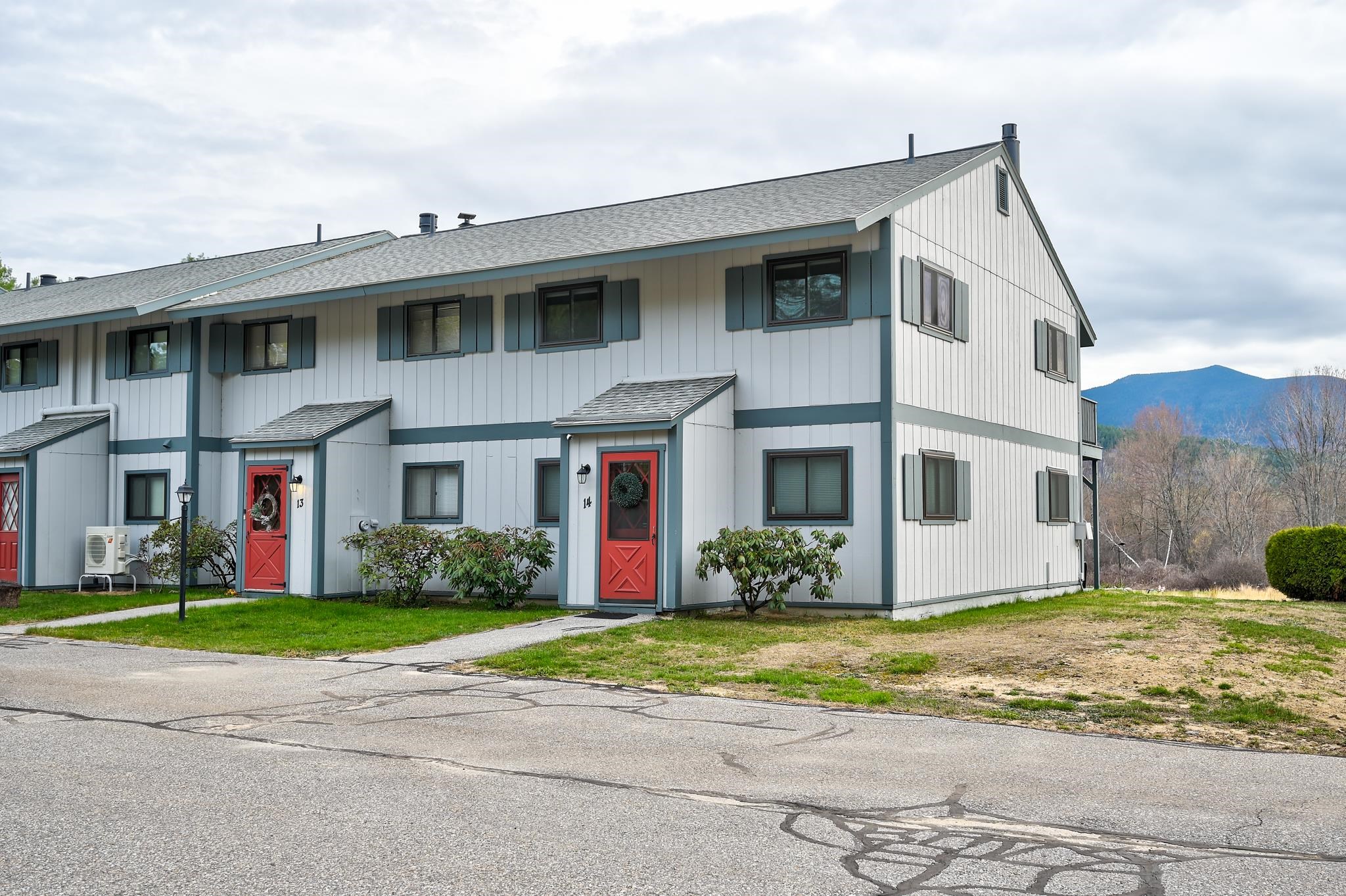 14 Hill & Vale Ln, Bartlett, NH 03812