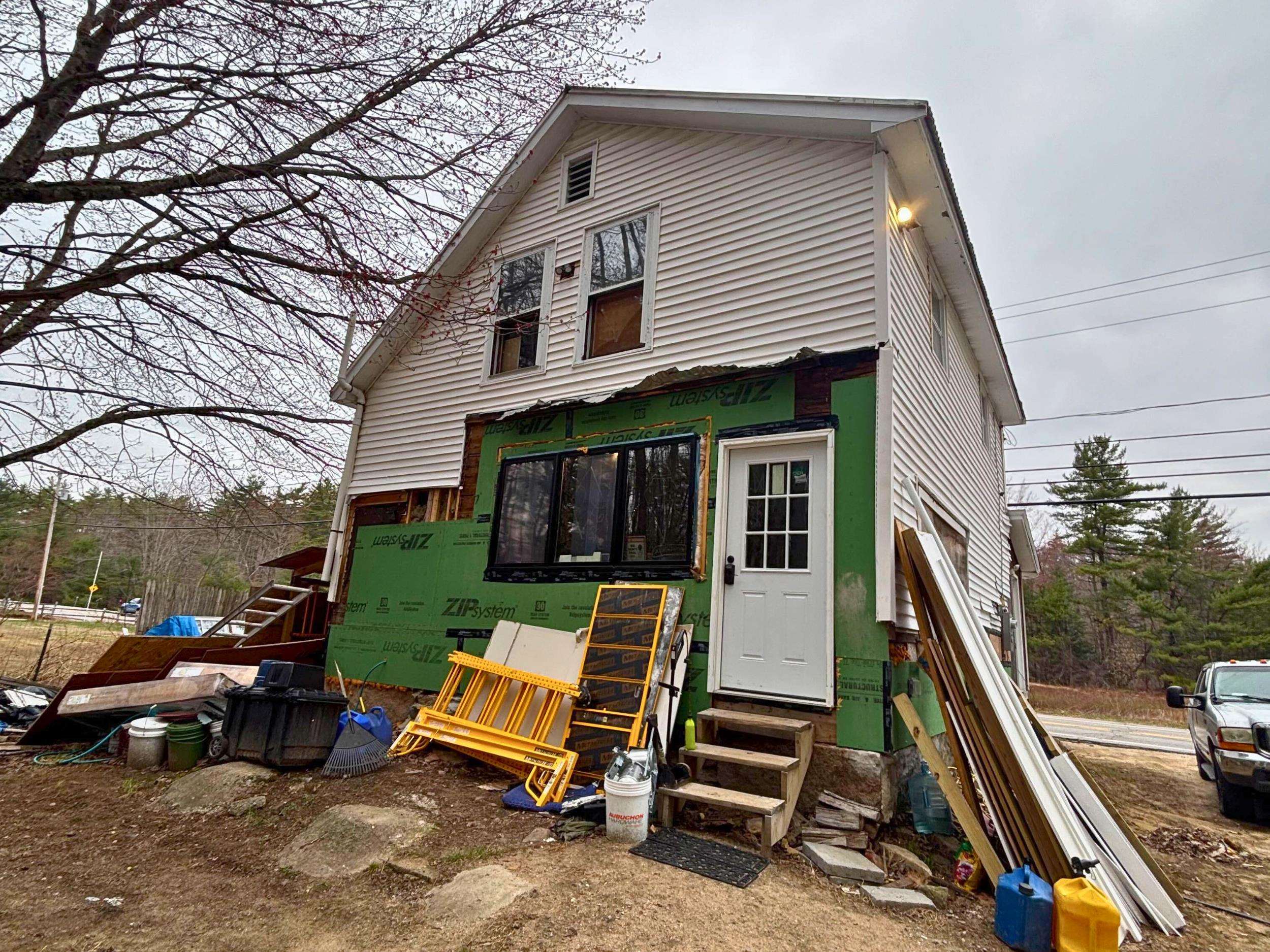 98 Whittier Road — photo 3