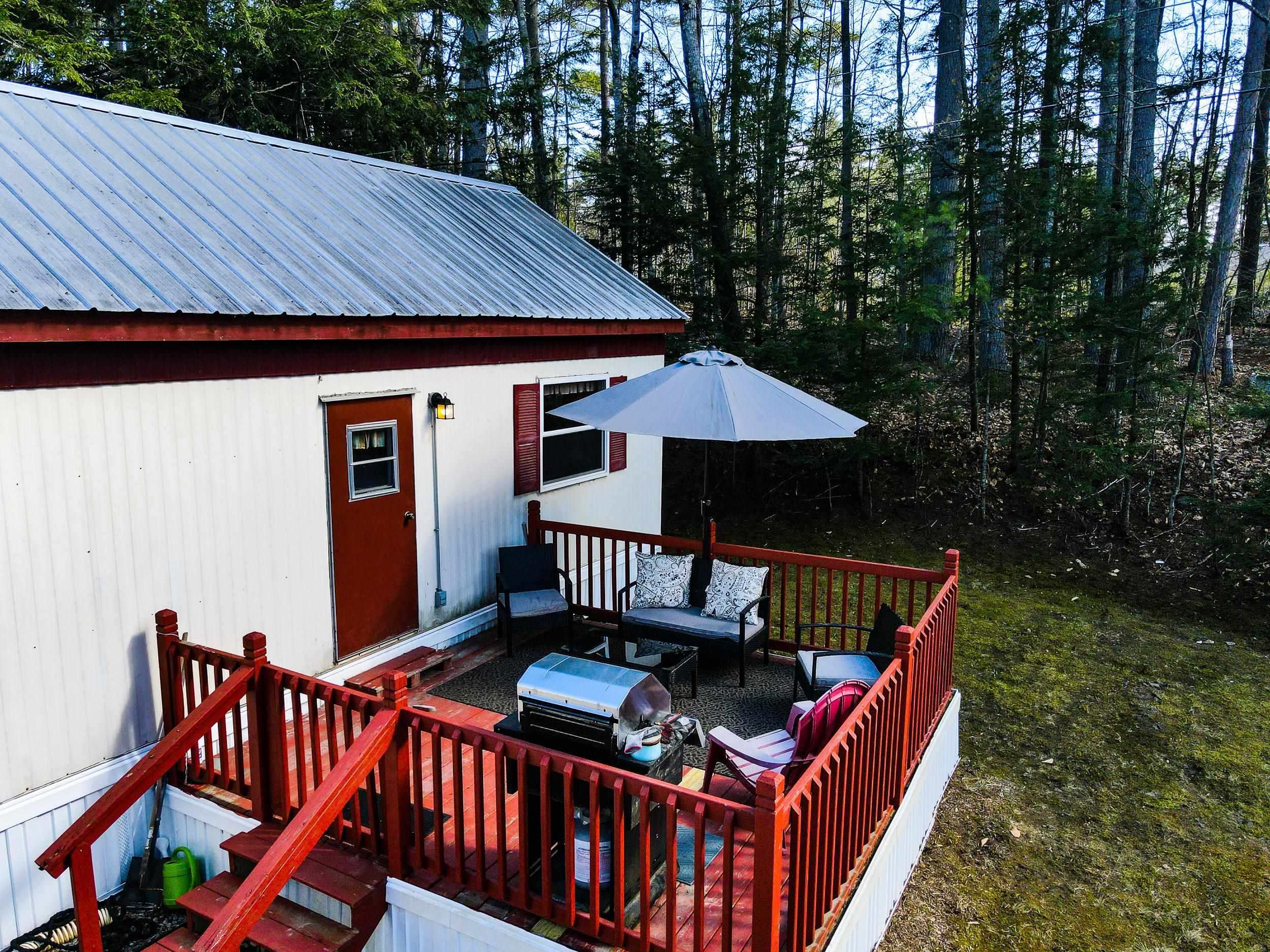 51 Tent Ave, Conway, NH 03818