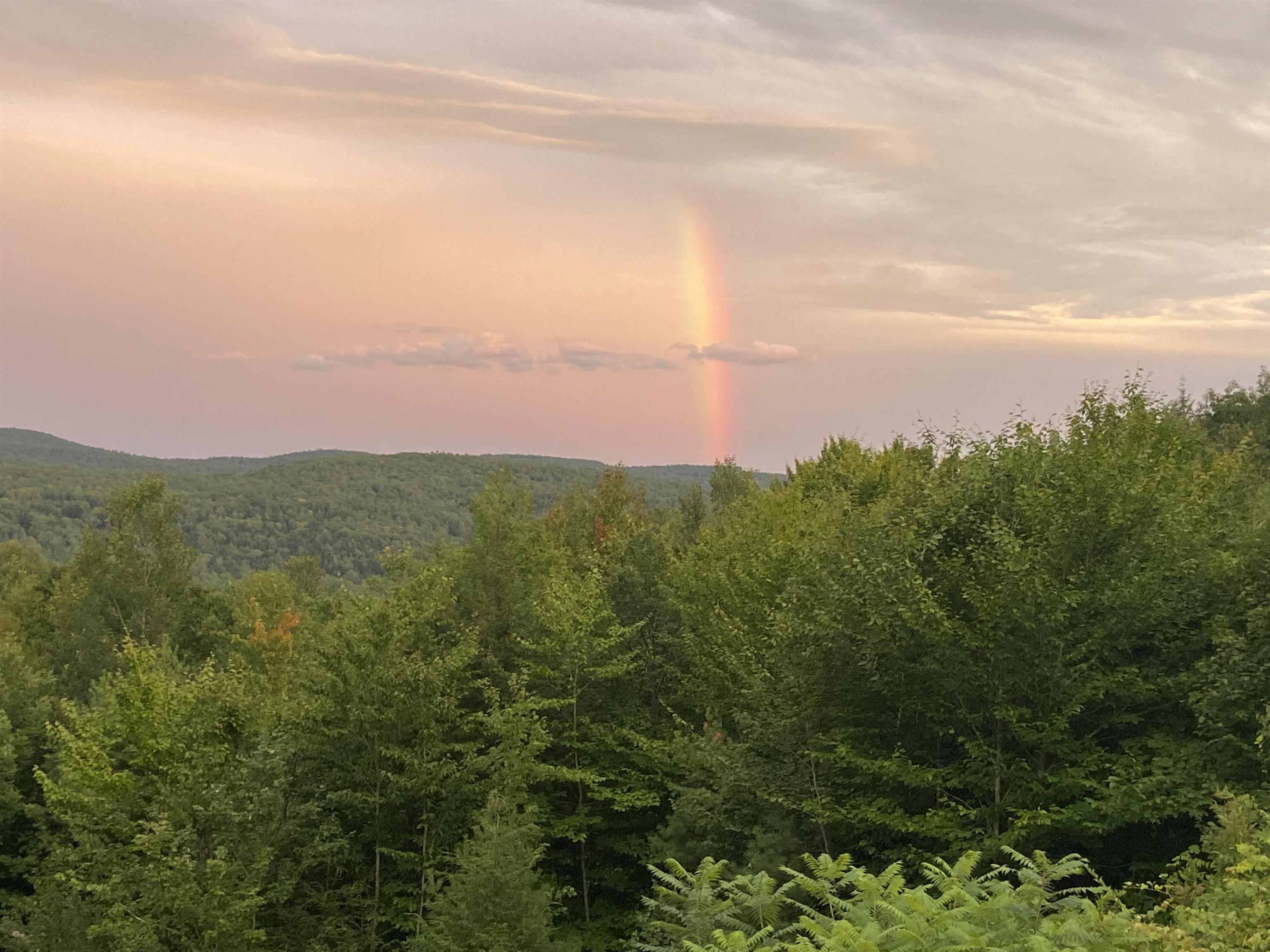 20 Crest Ln, Madison, NH 03849
