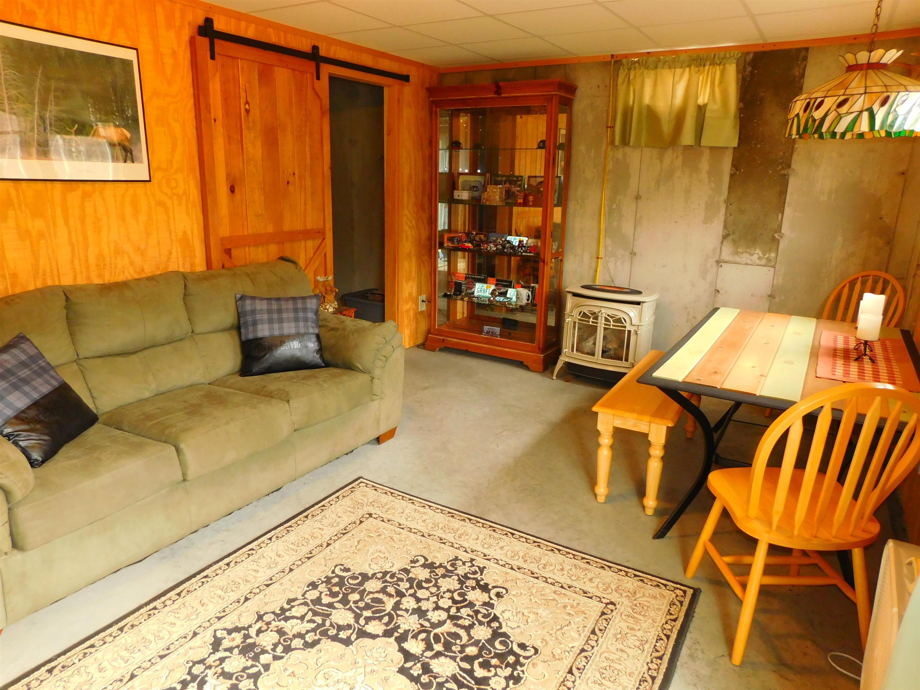 63 Stump Rd, Errol, NH 03579