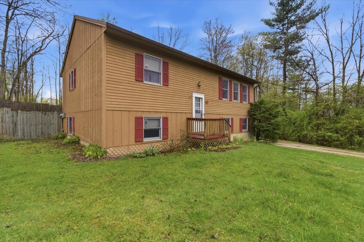 Bennington VT&nbsp;Home for sale $299,000 $182 per sq.ft.
