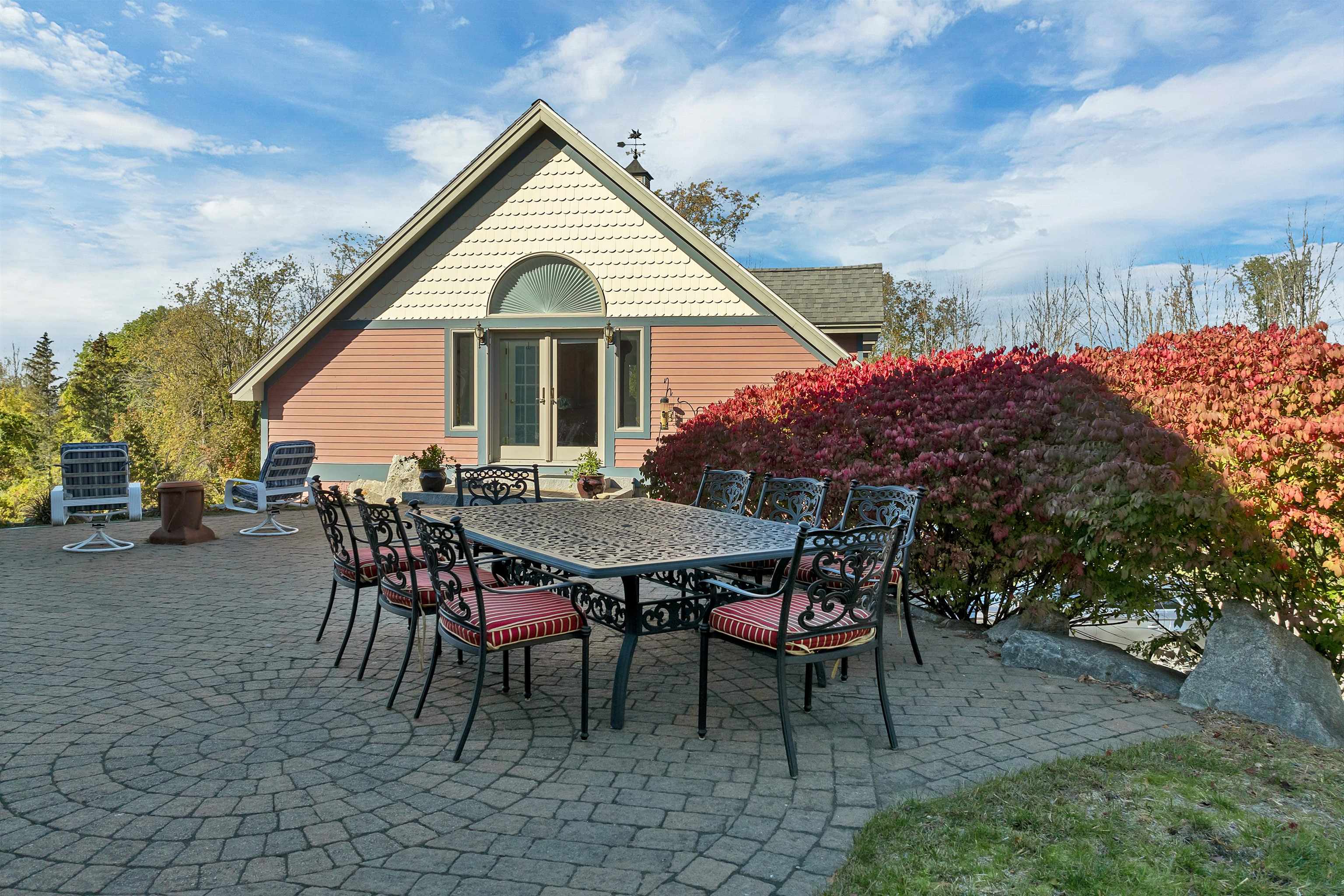 292 Liberty Hill Rd, Gilford, NH 03249