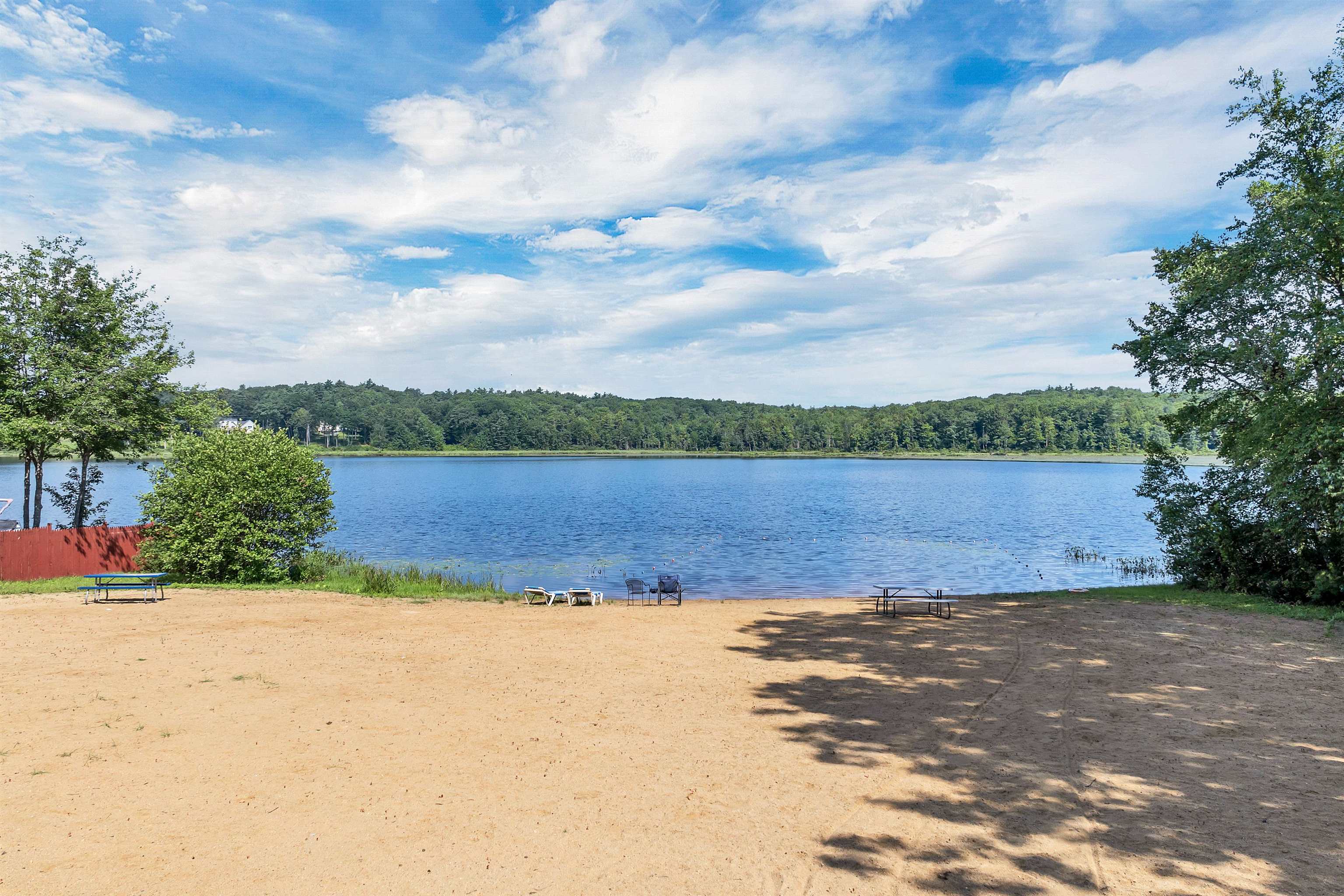 28 Abnaki Pa, Gilmanton, NH 03237