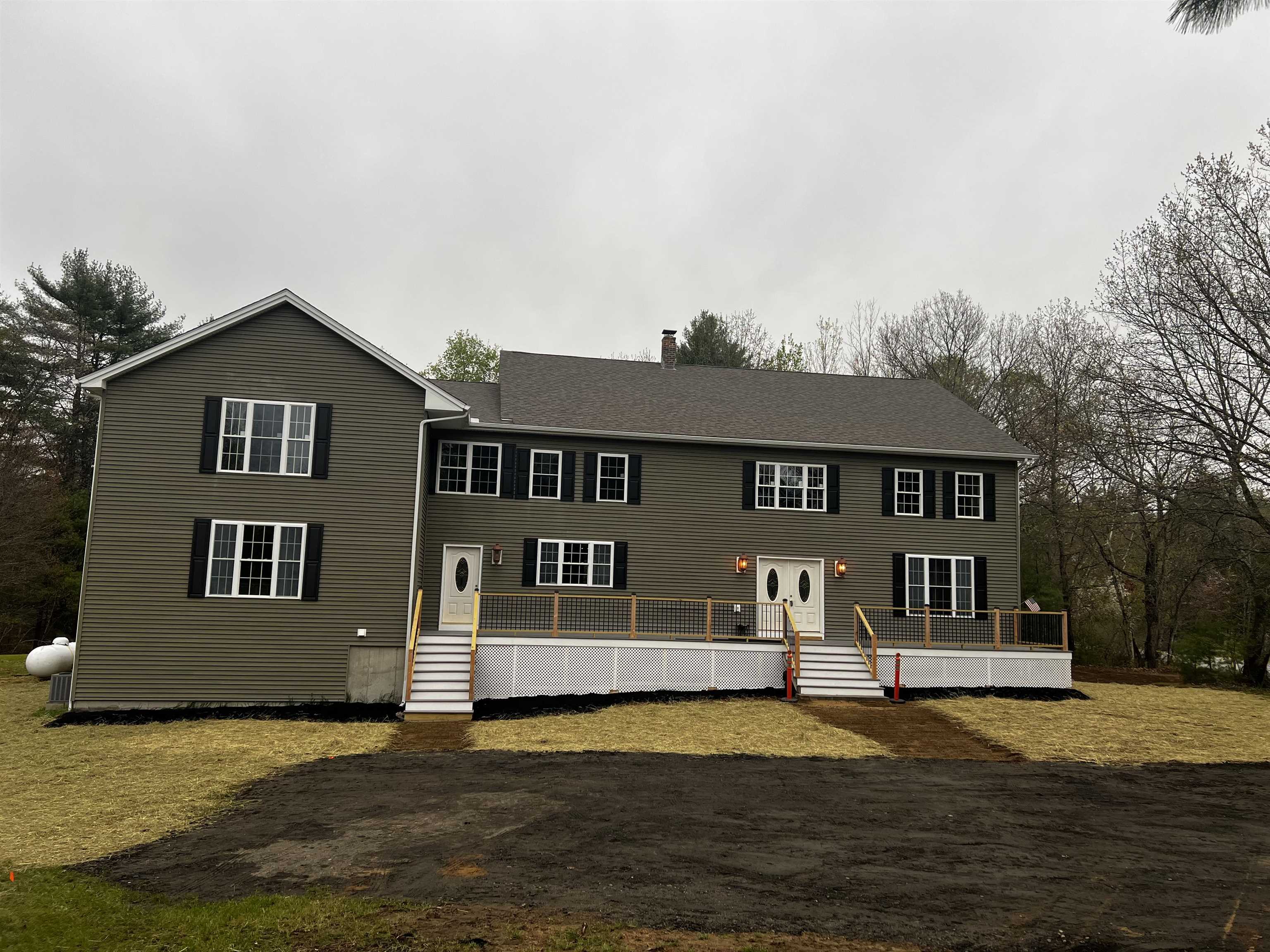 68 King Rd, Chichester, NH 03258