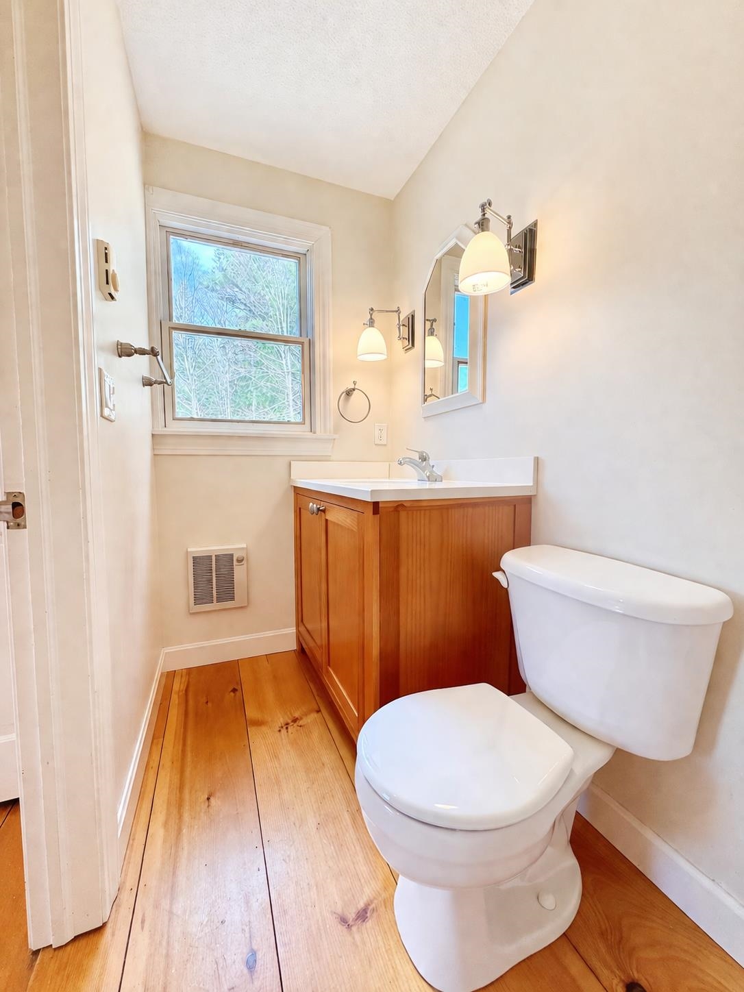 Primary Bath 25158944