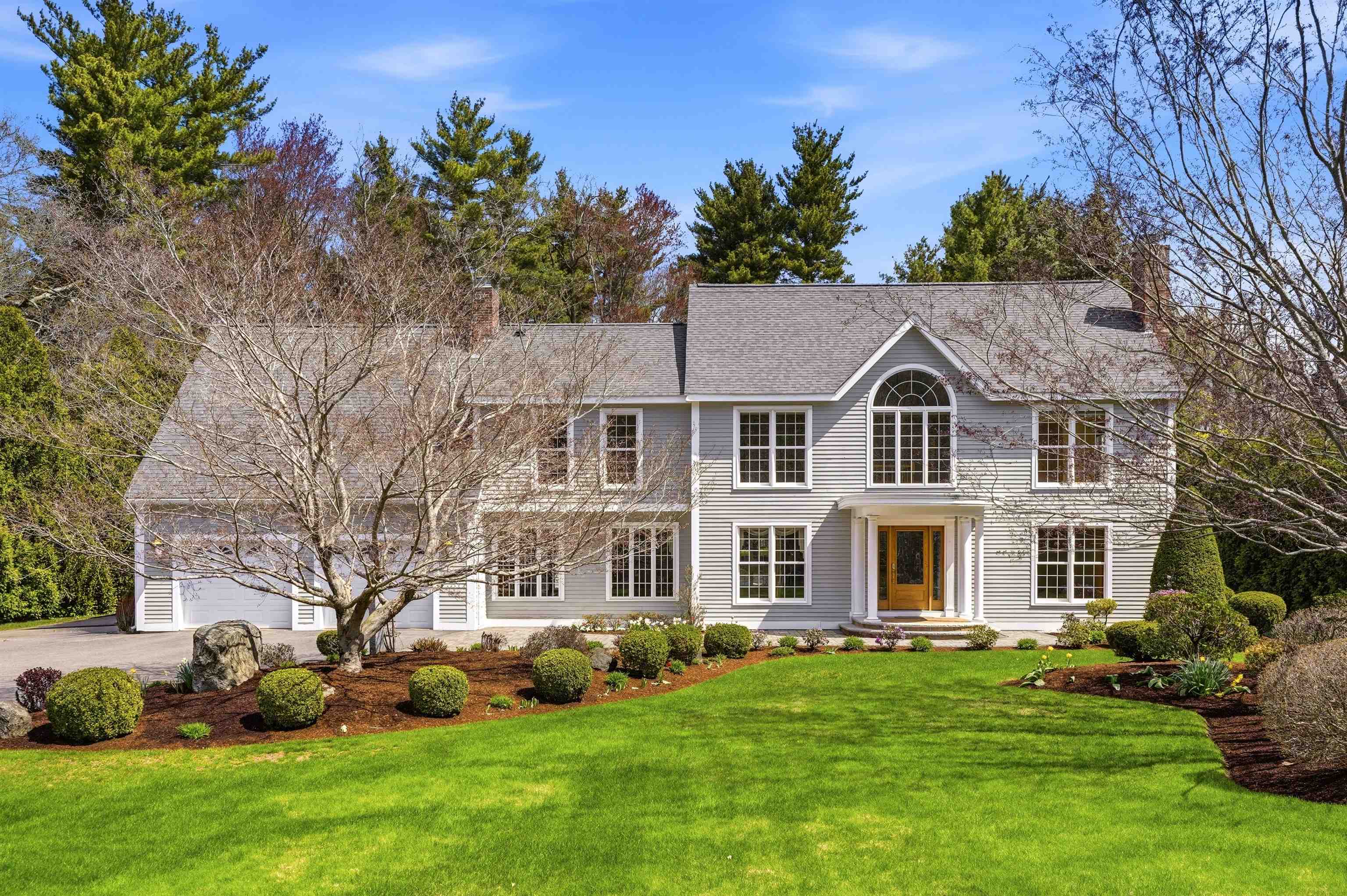 12 Winding Brook Dr, Stratham, NH 03885