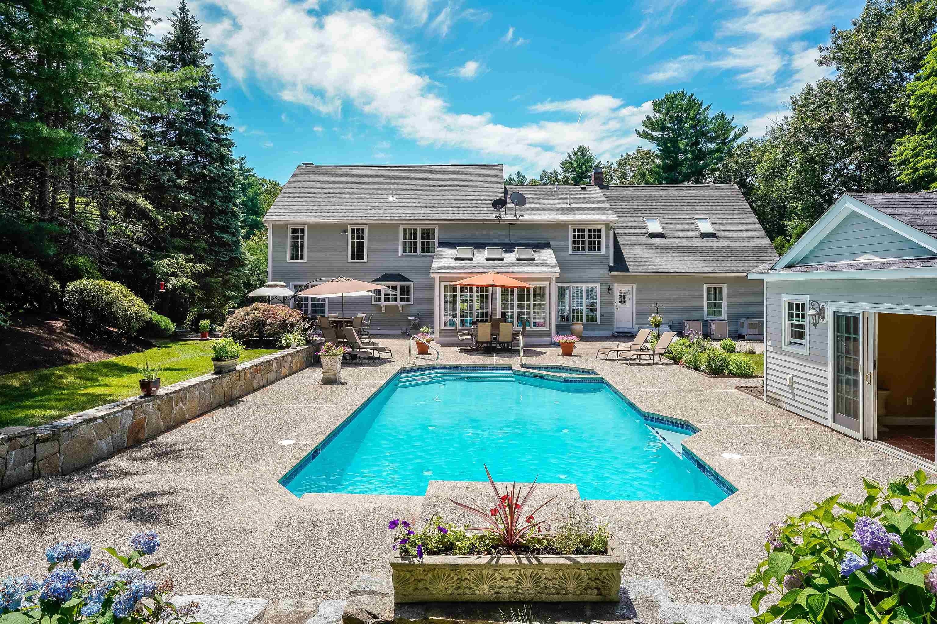 12 Winding Brook Dr, Stratham, NH 03885