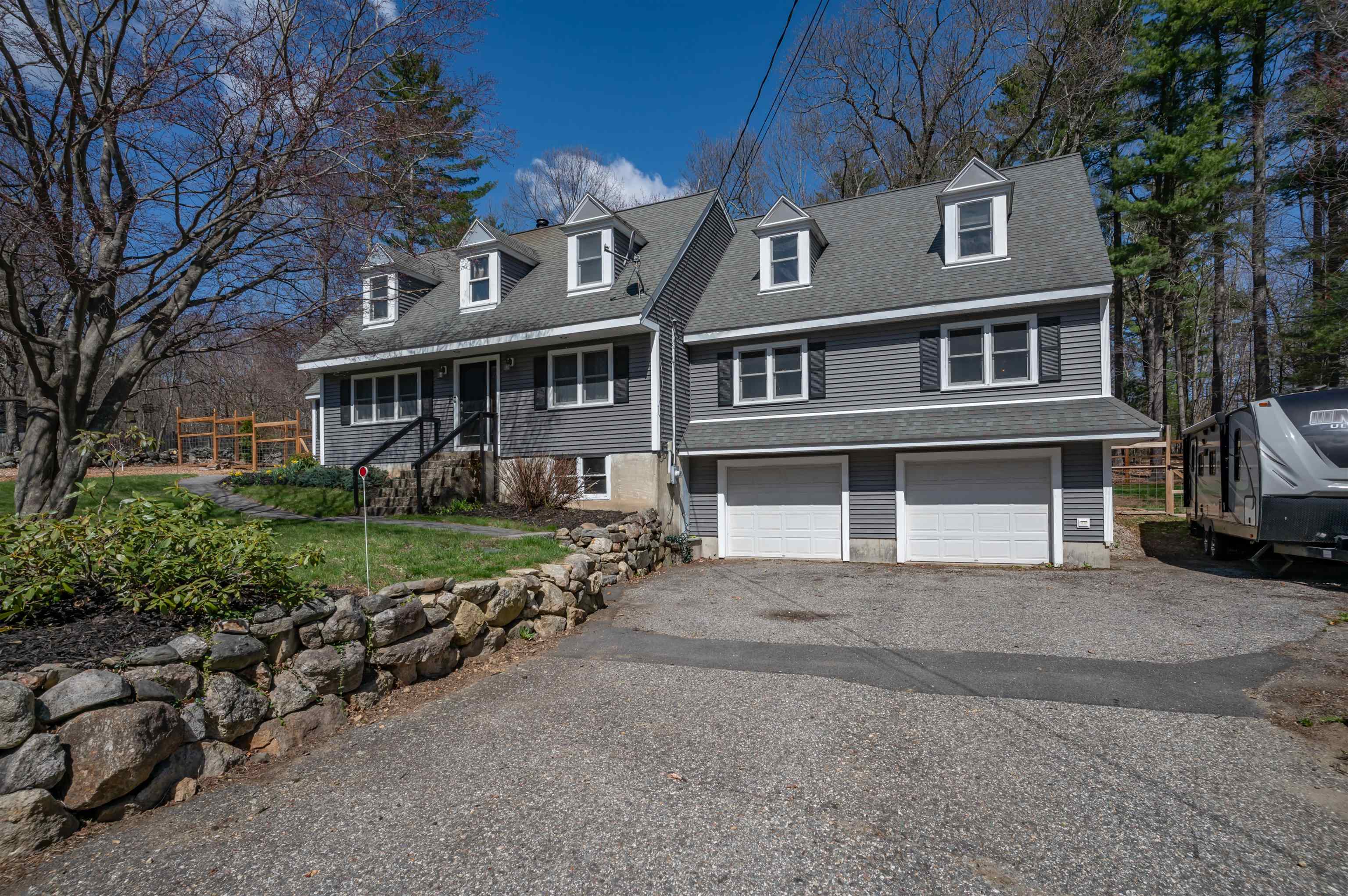 43 Academy Ave, Atkinson, NH 03811
