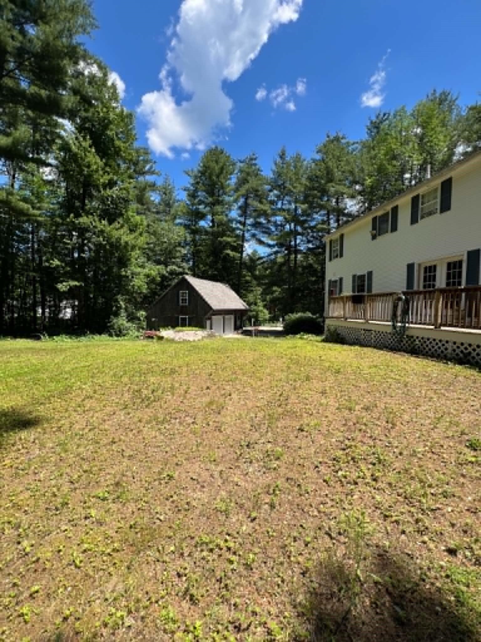 5 Sleeper Ln, Sandown, NH 03873