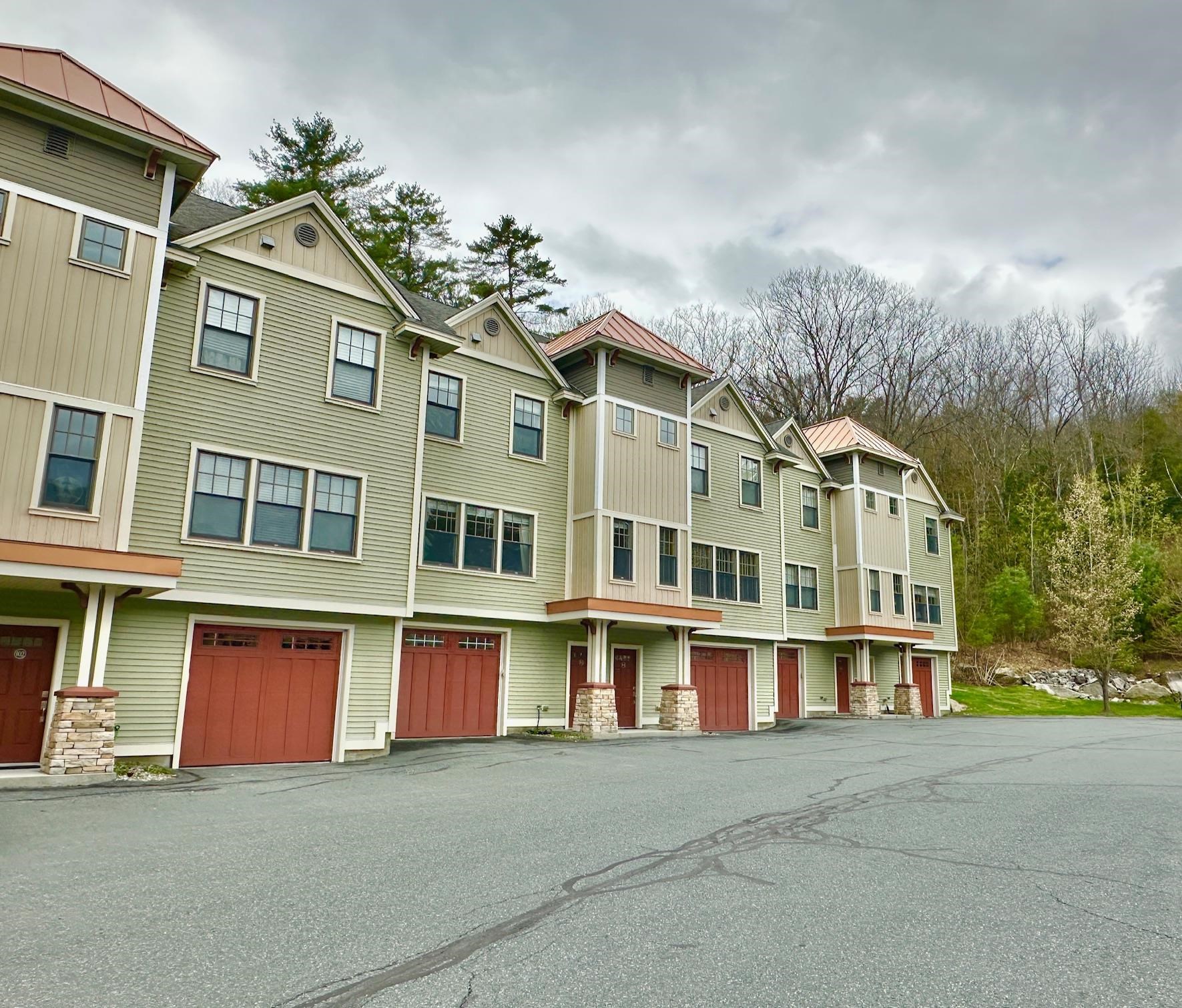 LEBANON NH&nbsp;Lebanon_NH for sale $Townhouse For Lease: $3,100
