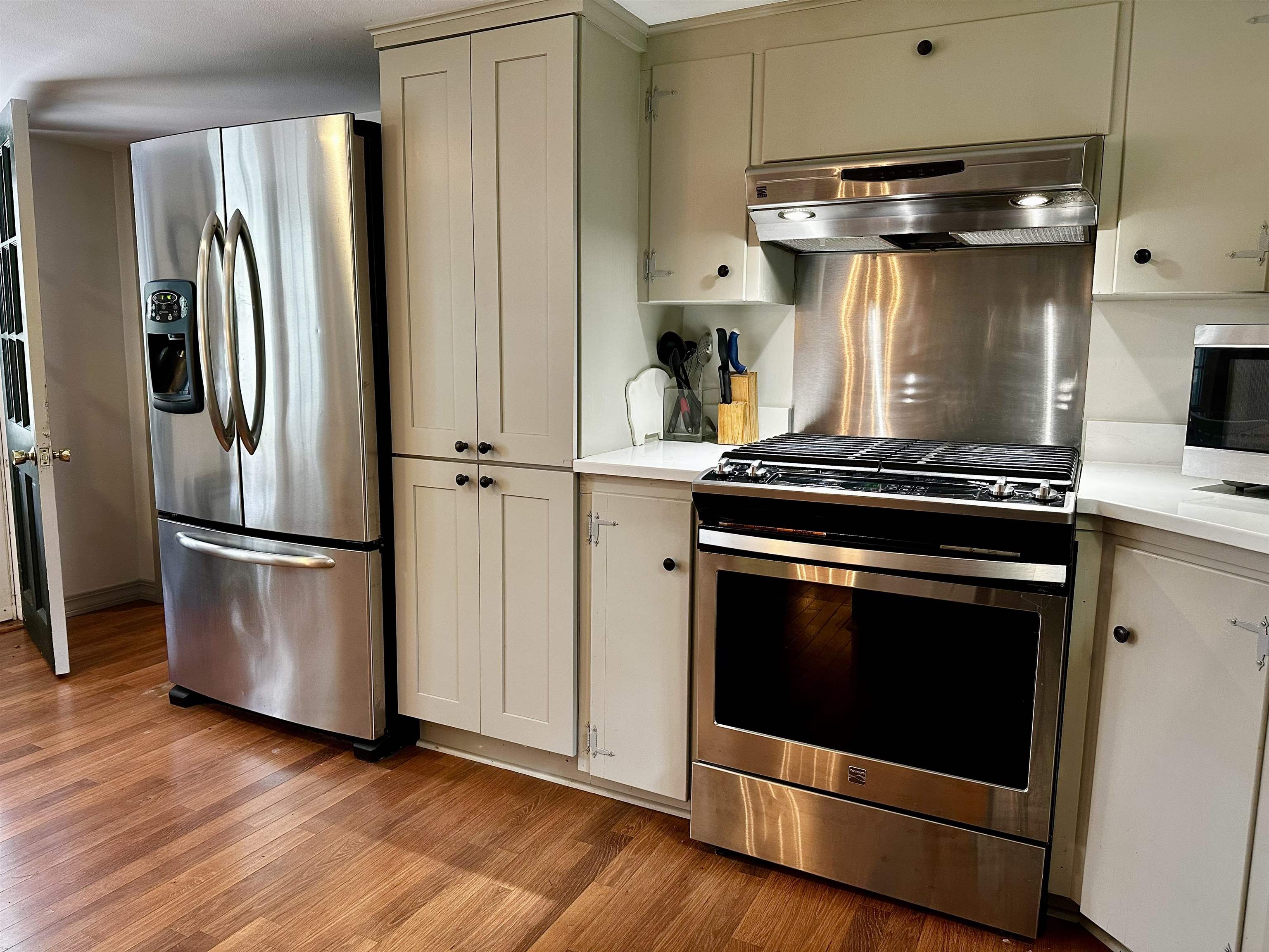 24 Sawyers Crossing Rd, Swanzey, NH 03446