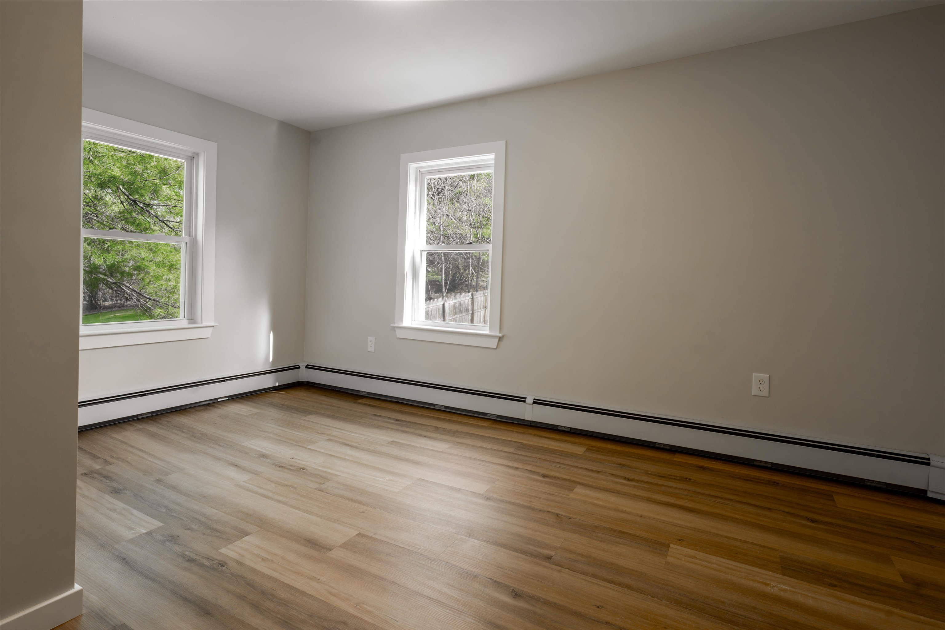 27 Washington St, Ashland, NH 03217