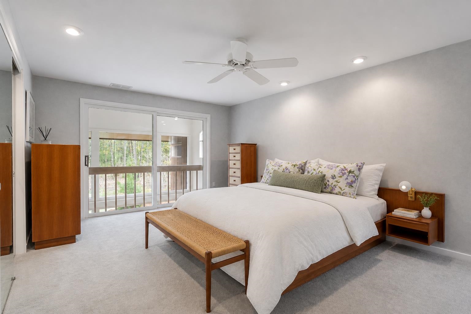 15 Masefield Rd, Nashua, NH 03062