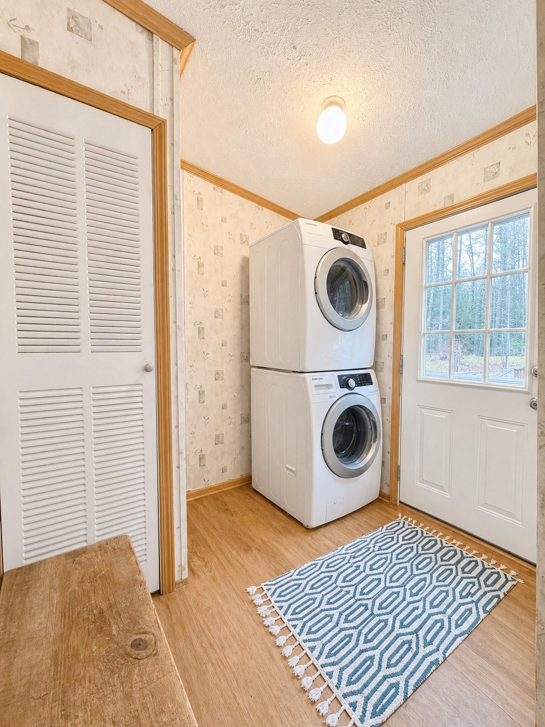 90 Monteiro Dr, Hinsdale, NH 03451