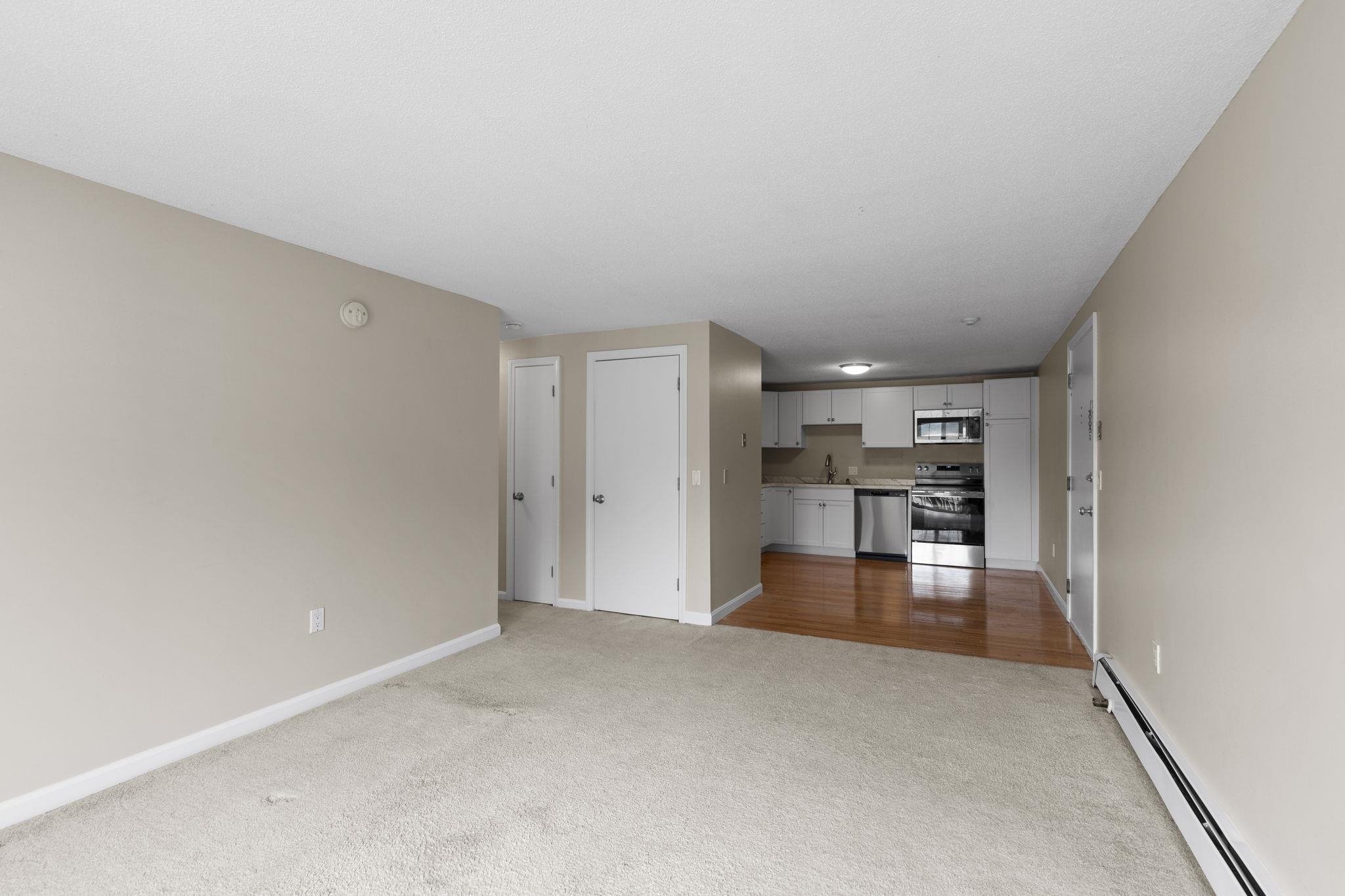 209 White Cedar Blvd, Portsmouth, NH 03801