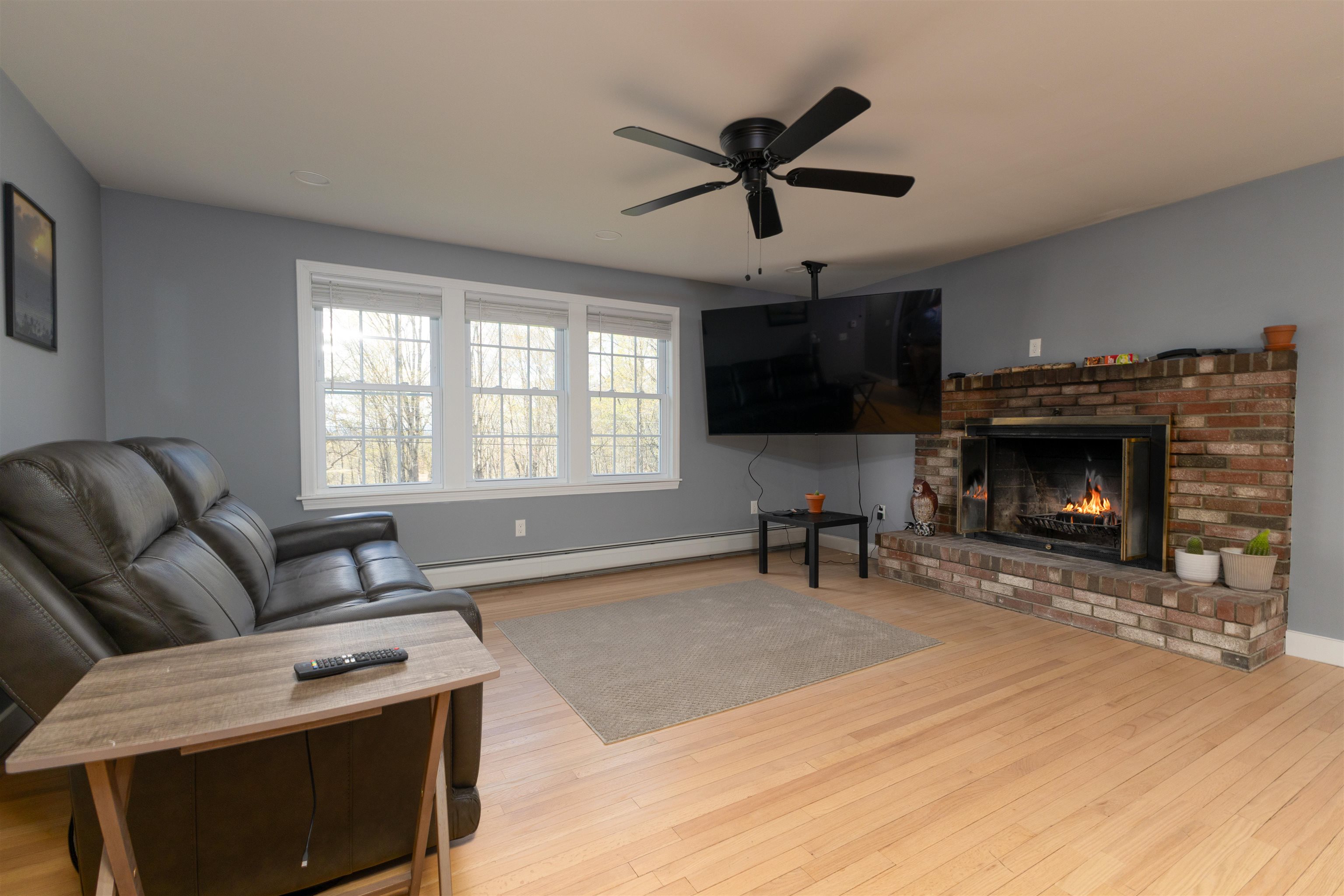 13 Leet Dr, Claremont, NH 03743