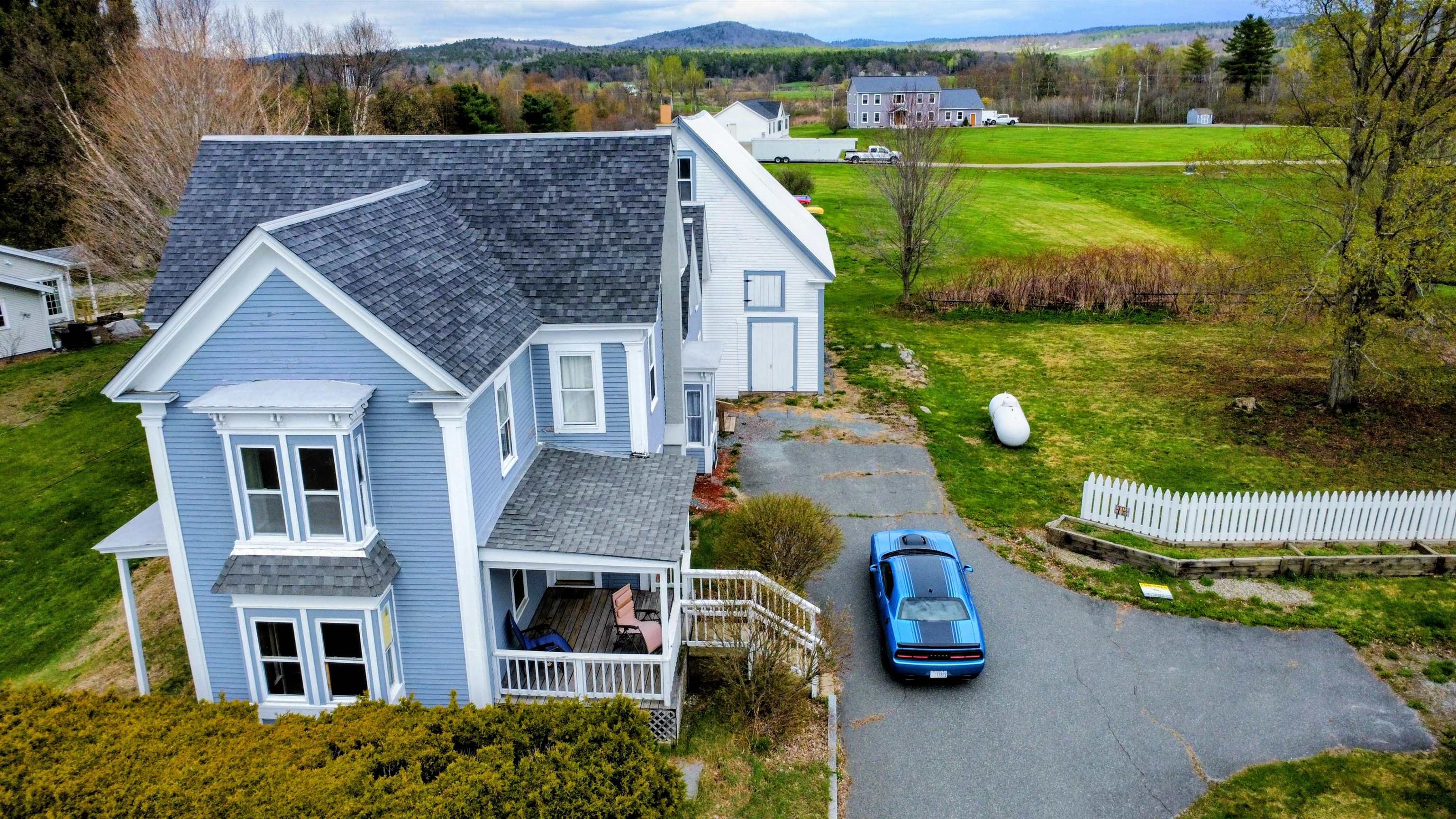65 Benton Rd, Haverhill, NH 03774