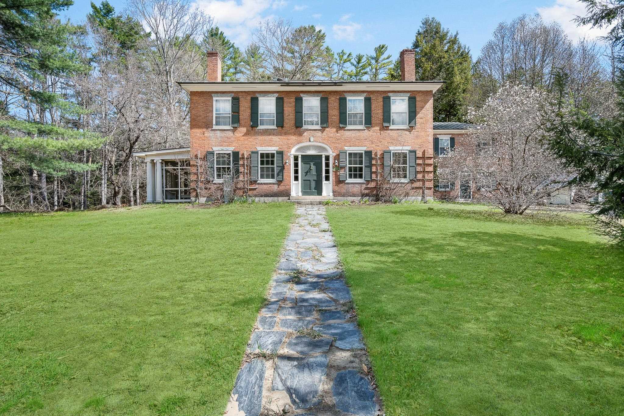 860 Nh 175 Route, Holderness, NH 03245