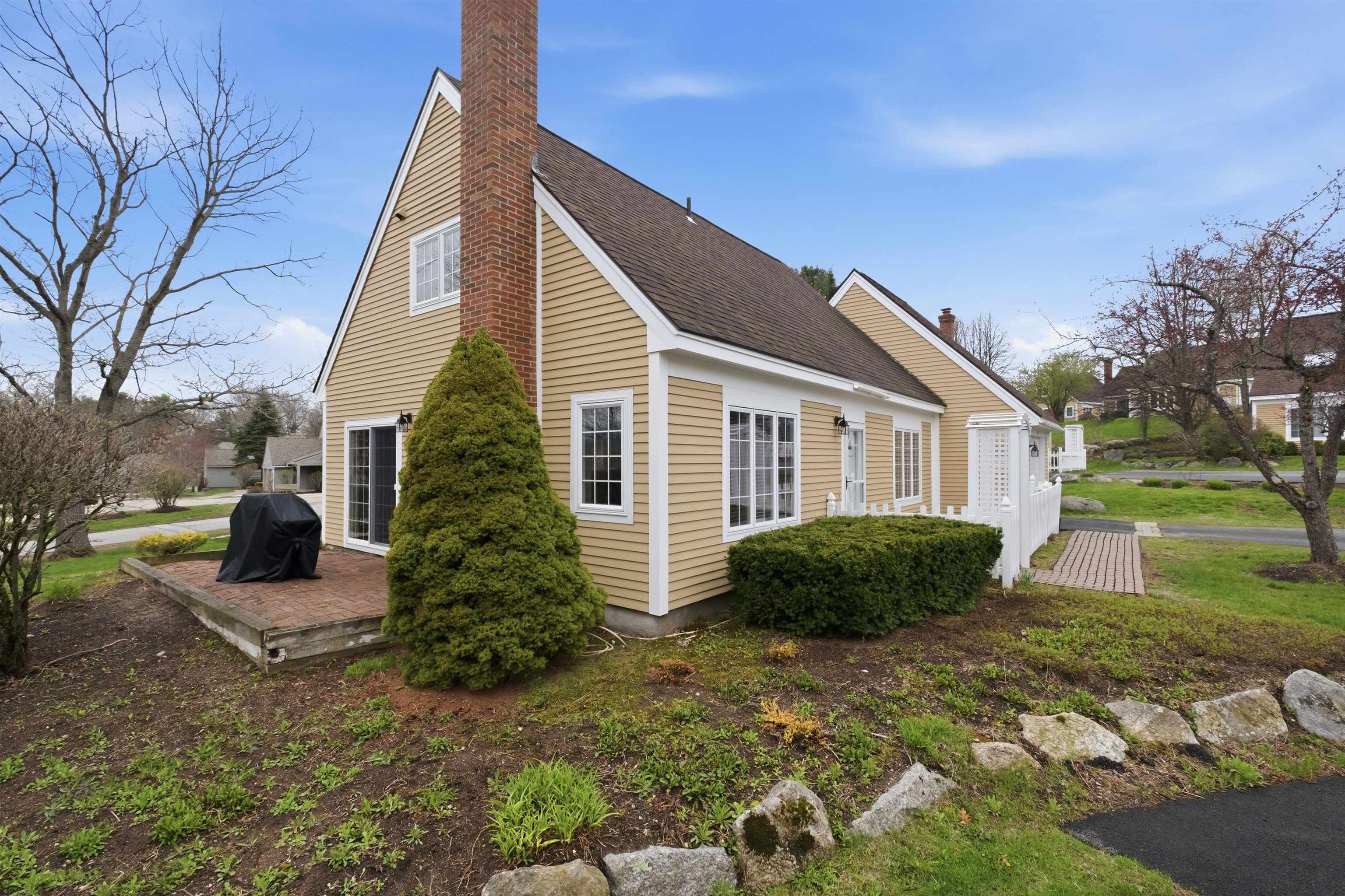 55 Garden Circle — photo 3