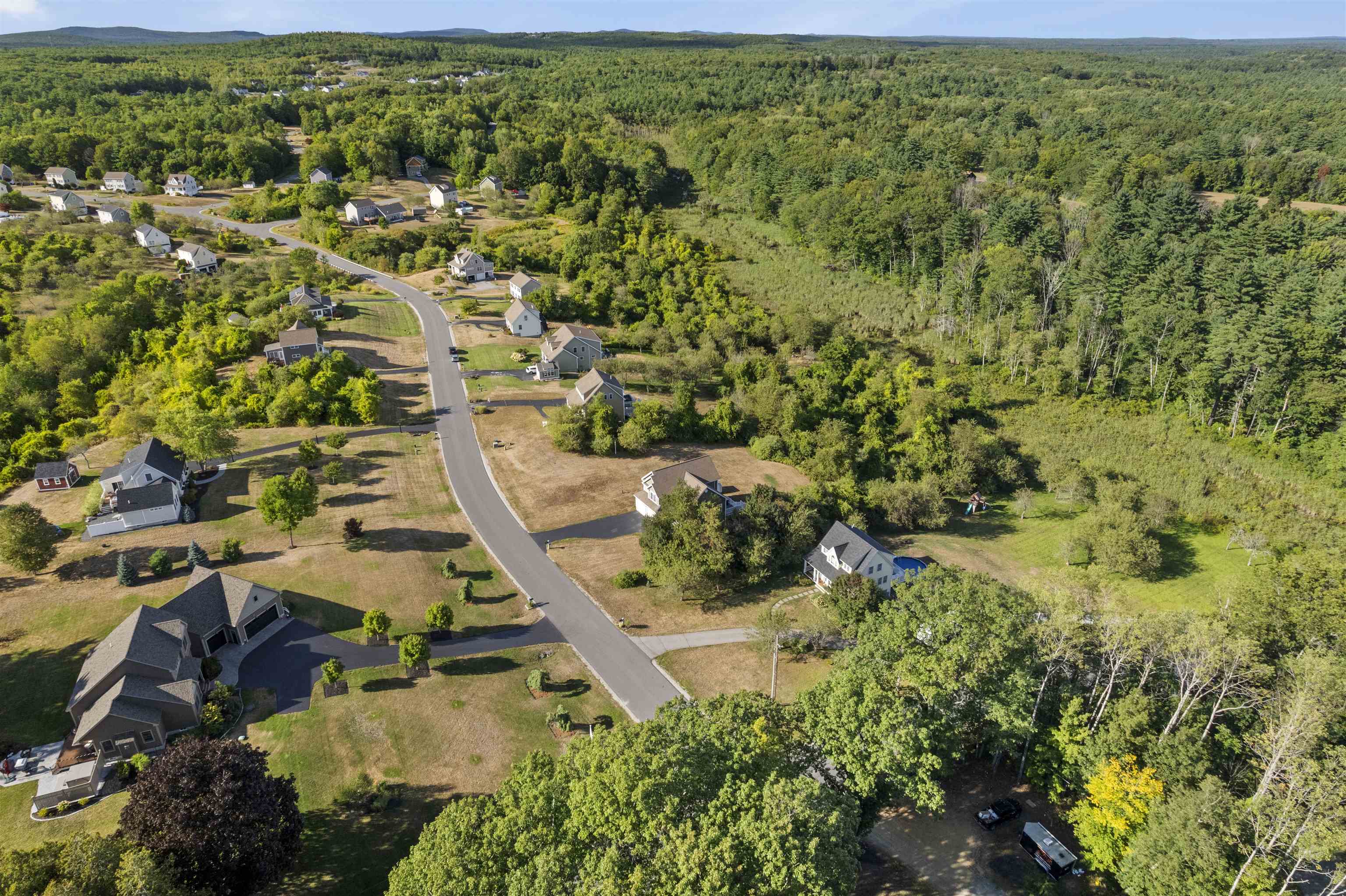 3 Orchard Hill Rd, Epping, NH 03042