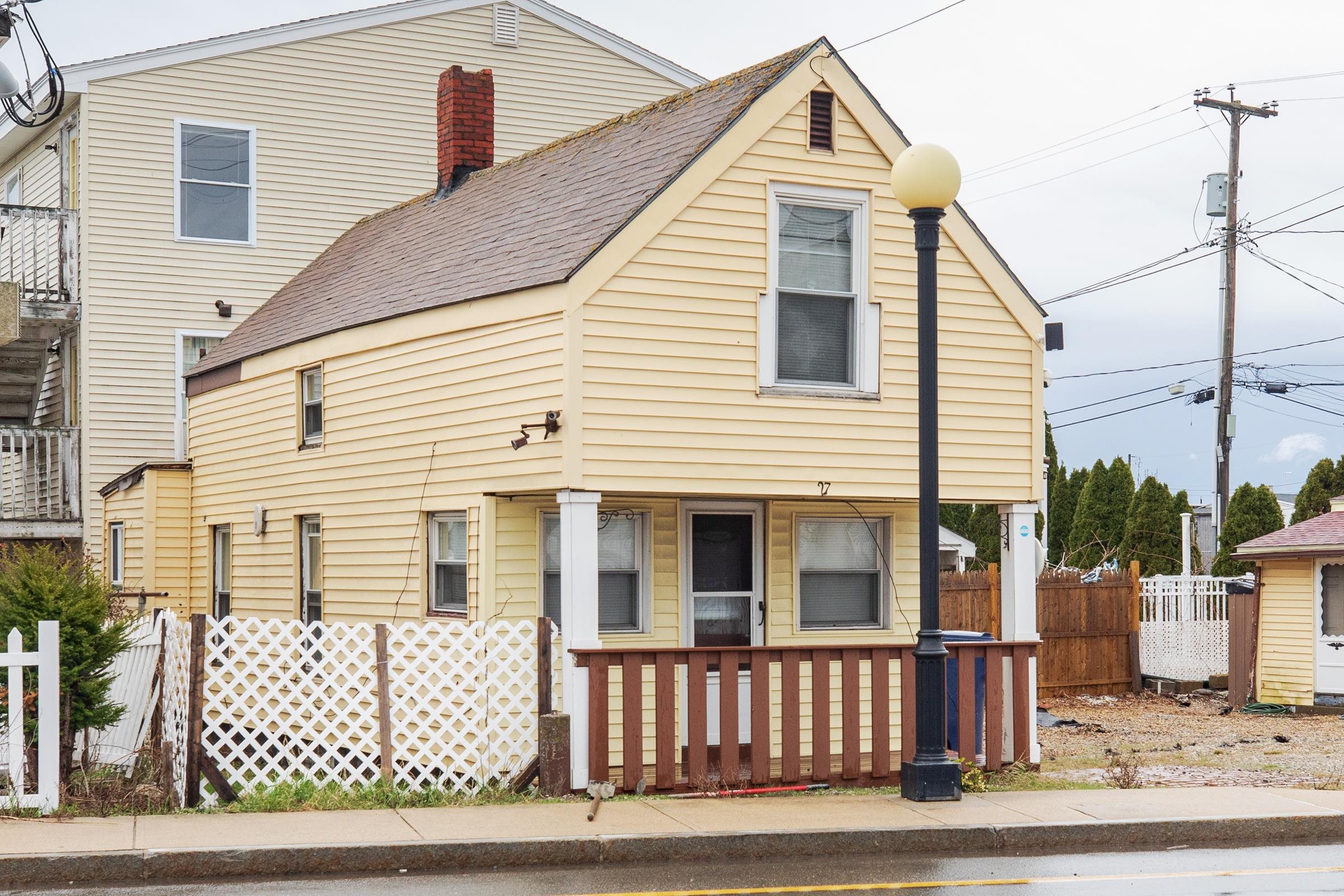 26 B St, Hampton, NH 03842