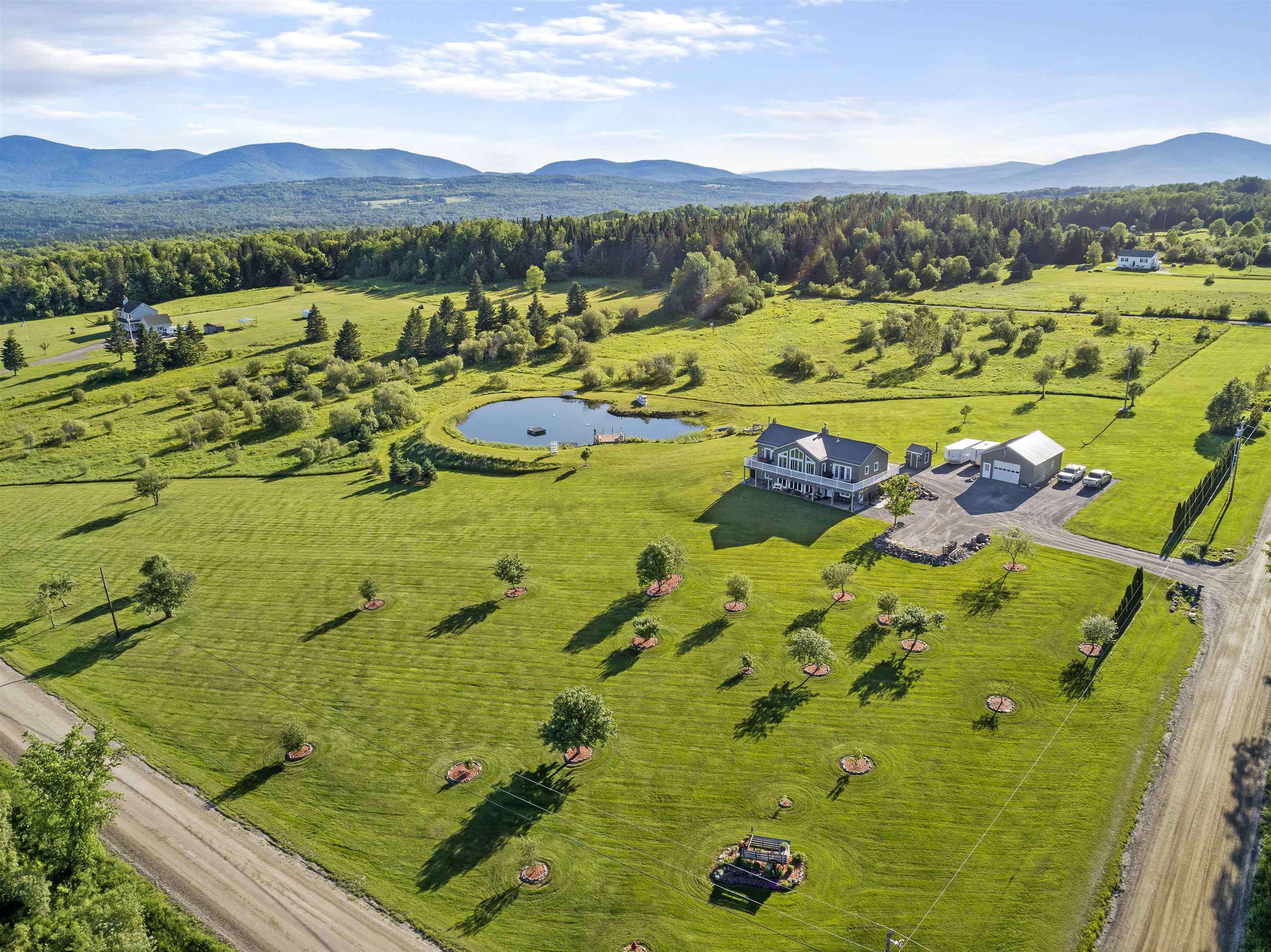 794 Reed Rd, Colebrook, NH 03576