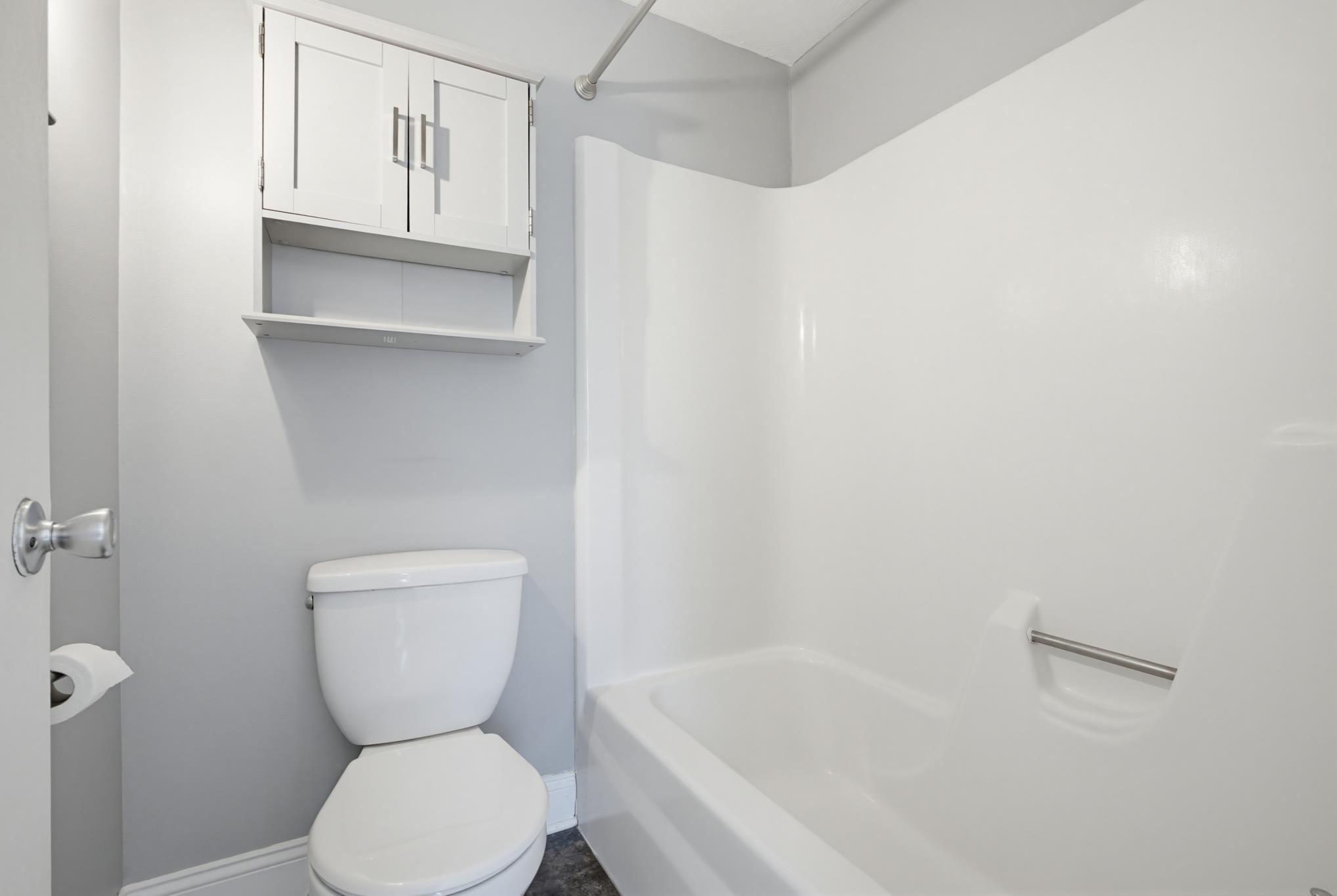 93 Henry Law #43 Ave, Dover, NH 03820