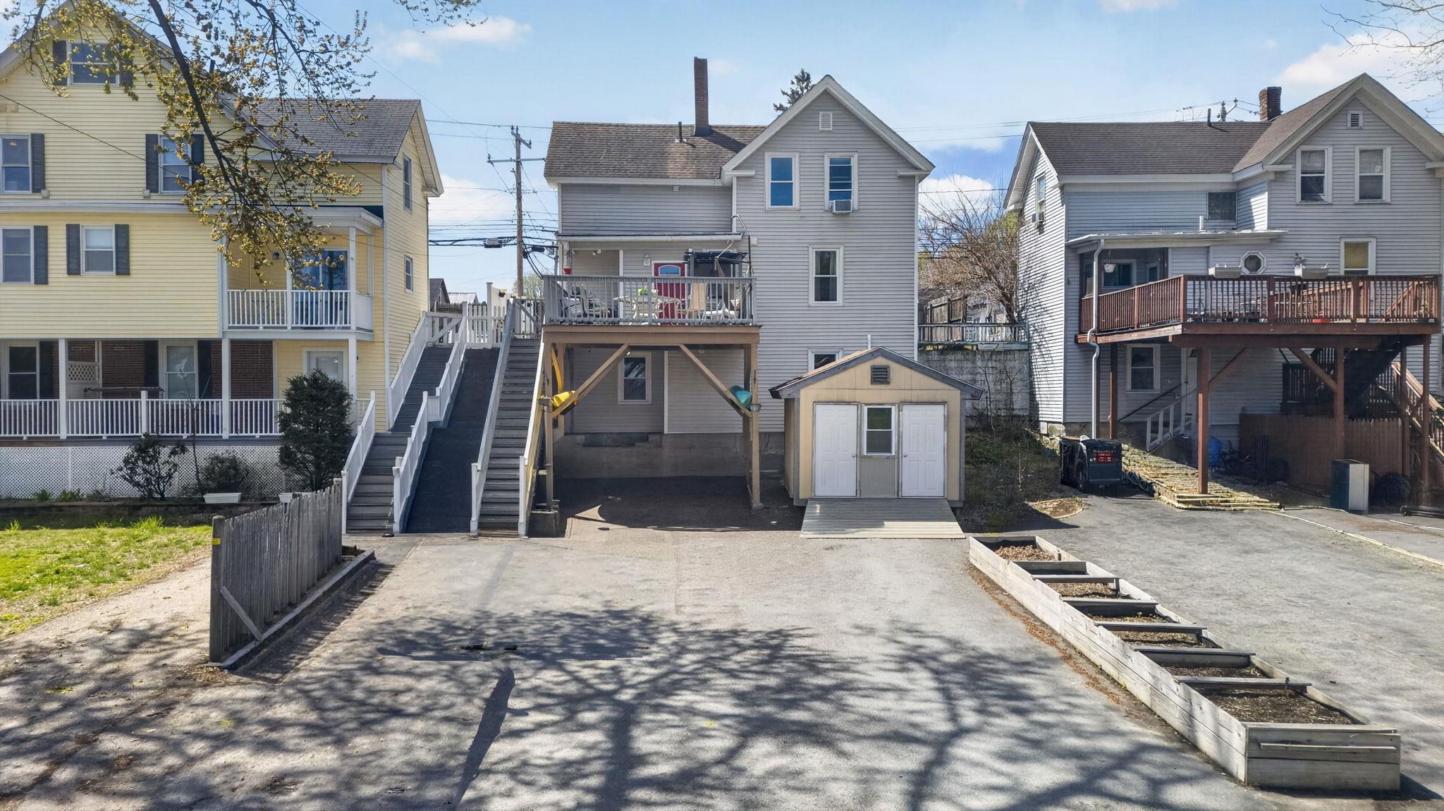 16 Artillery Ln, Nashua, NH 03064