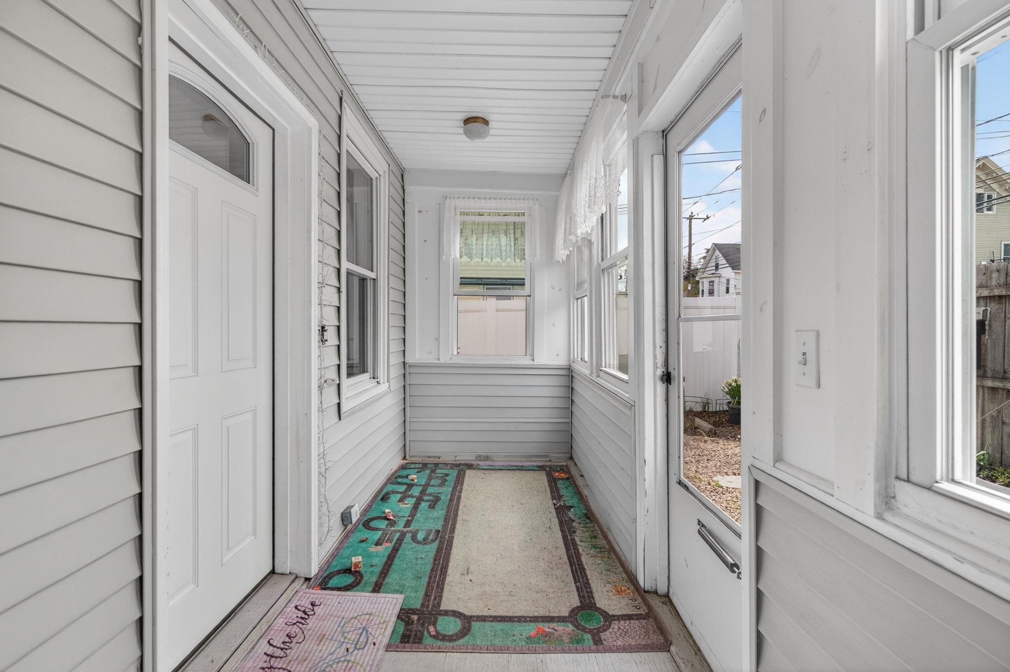 16 Artillery Ln, Nashua, NH 03064