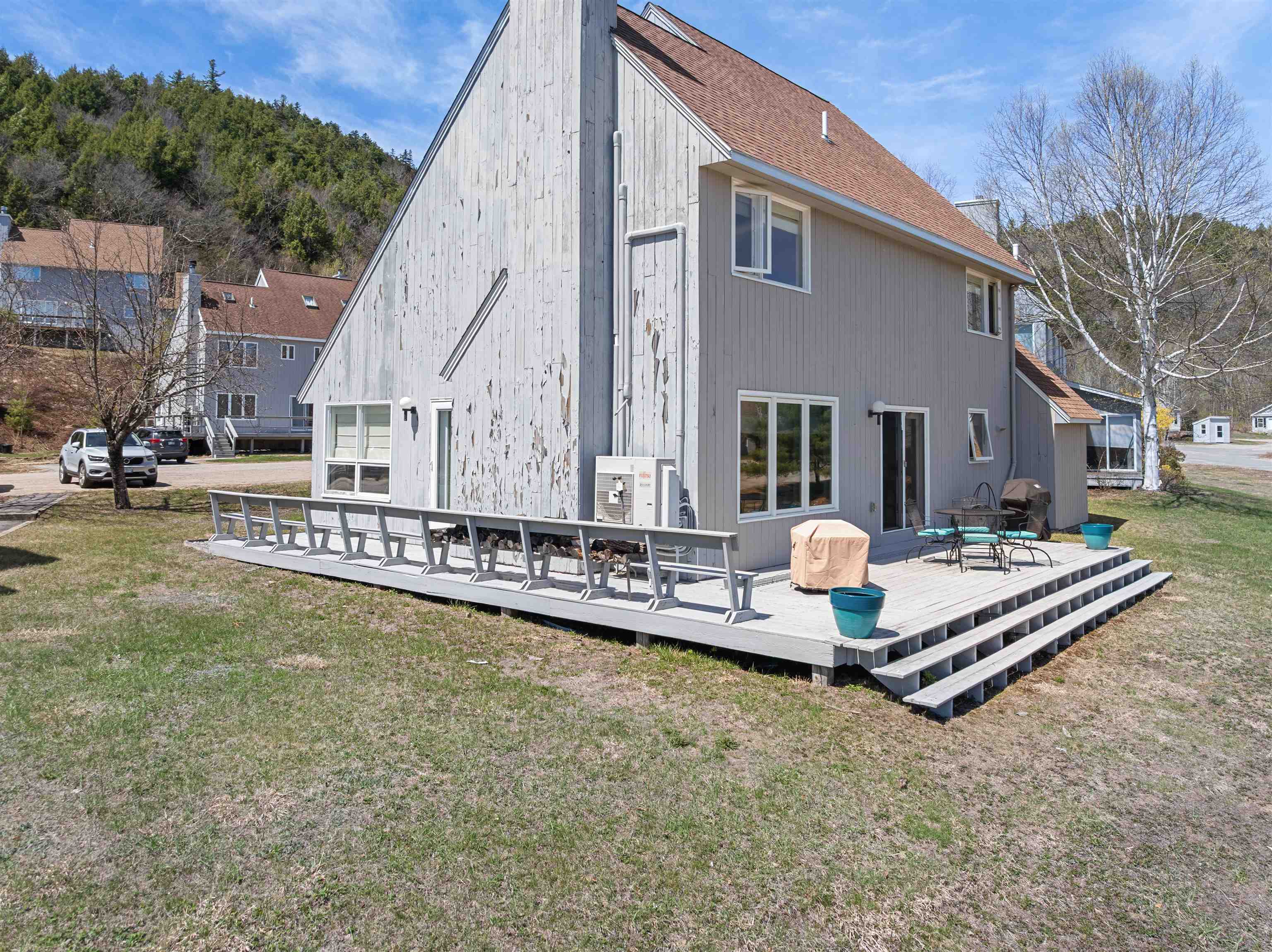 11 Rockys Point Rd, Plymouth, NH 03264