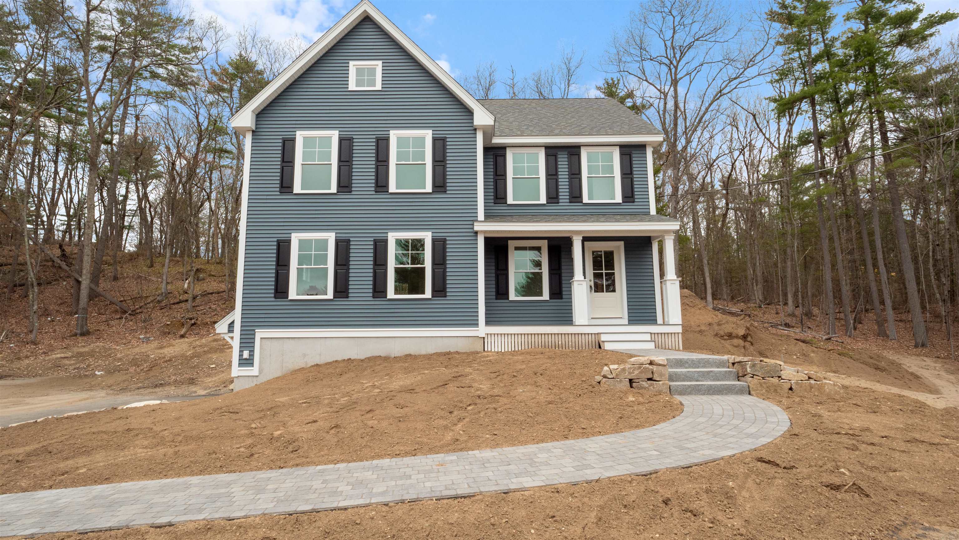 187 No Main St, Salem, NH 03079