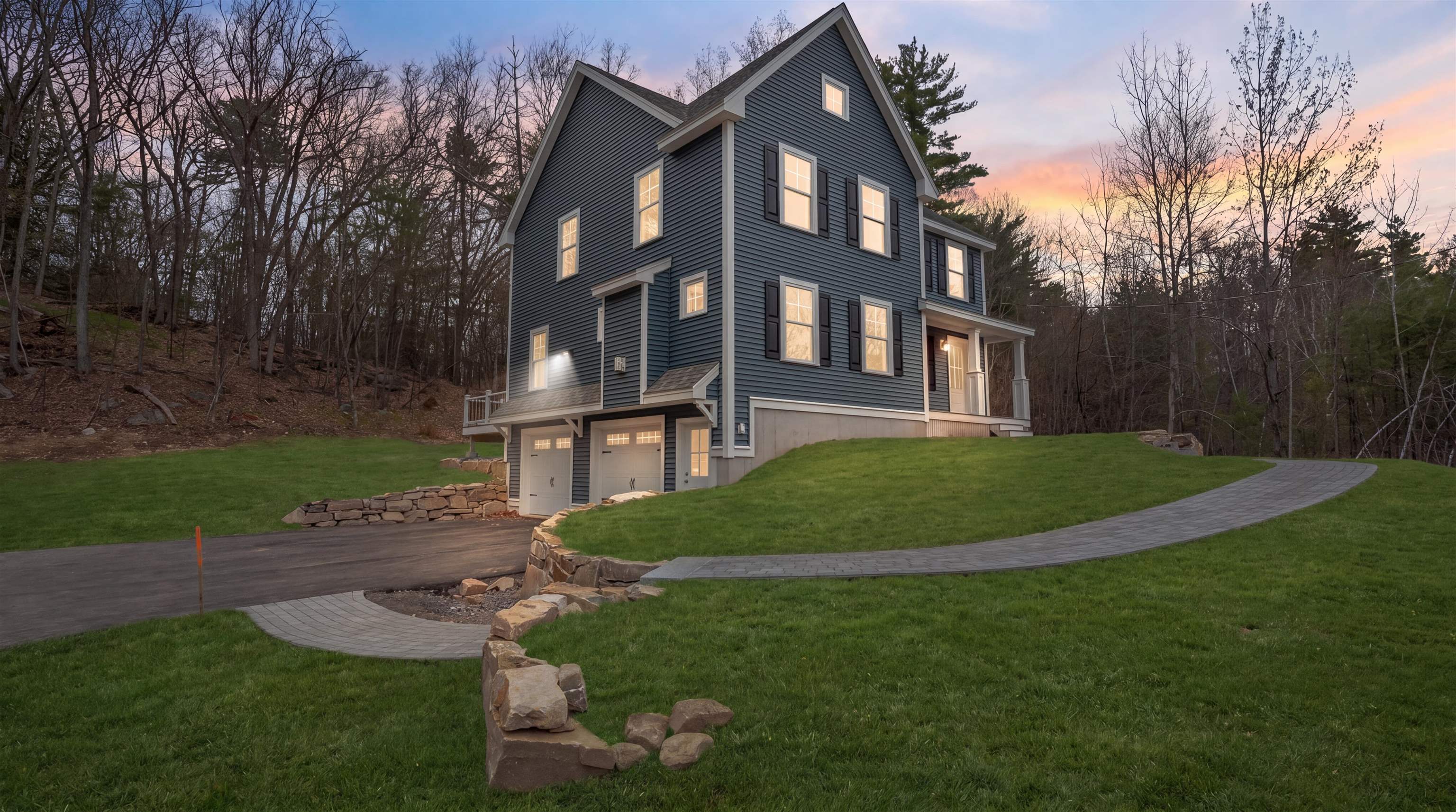 187 No Main St, Salem, NH 03079