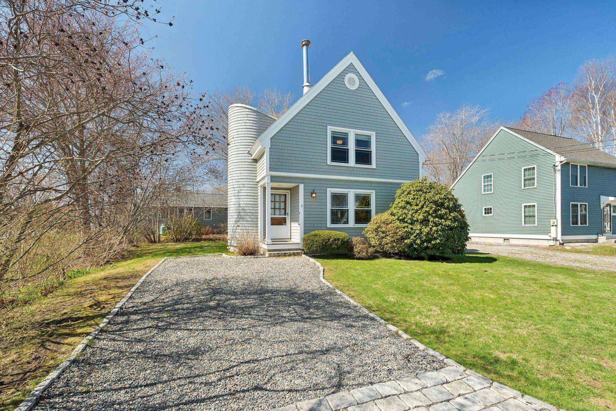 2 Breakers Rd, Rye, NH 03870
