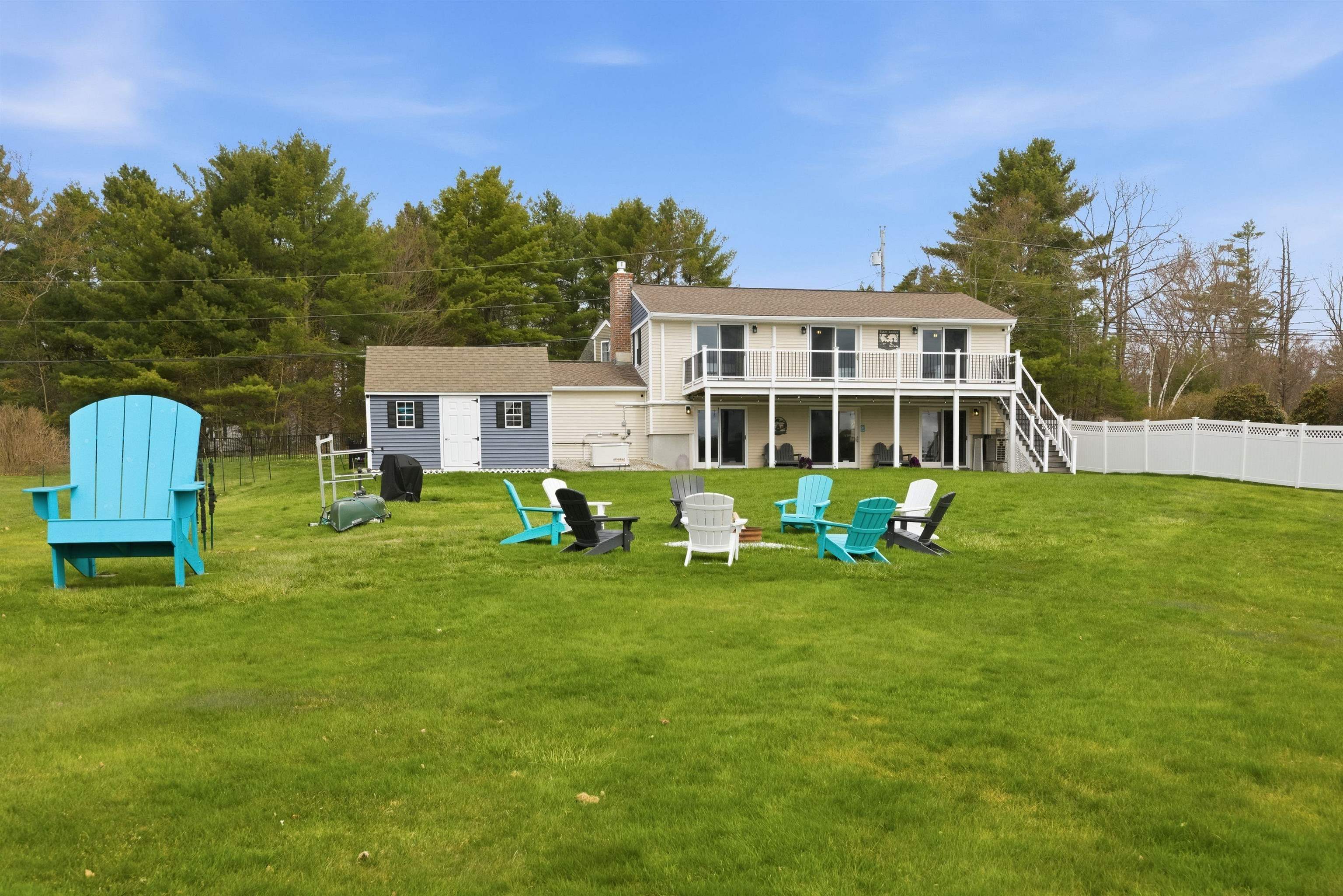 165 Georgetown Dr, Barnstead, NH 03225