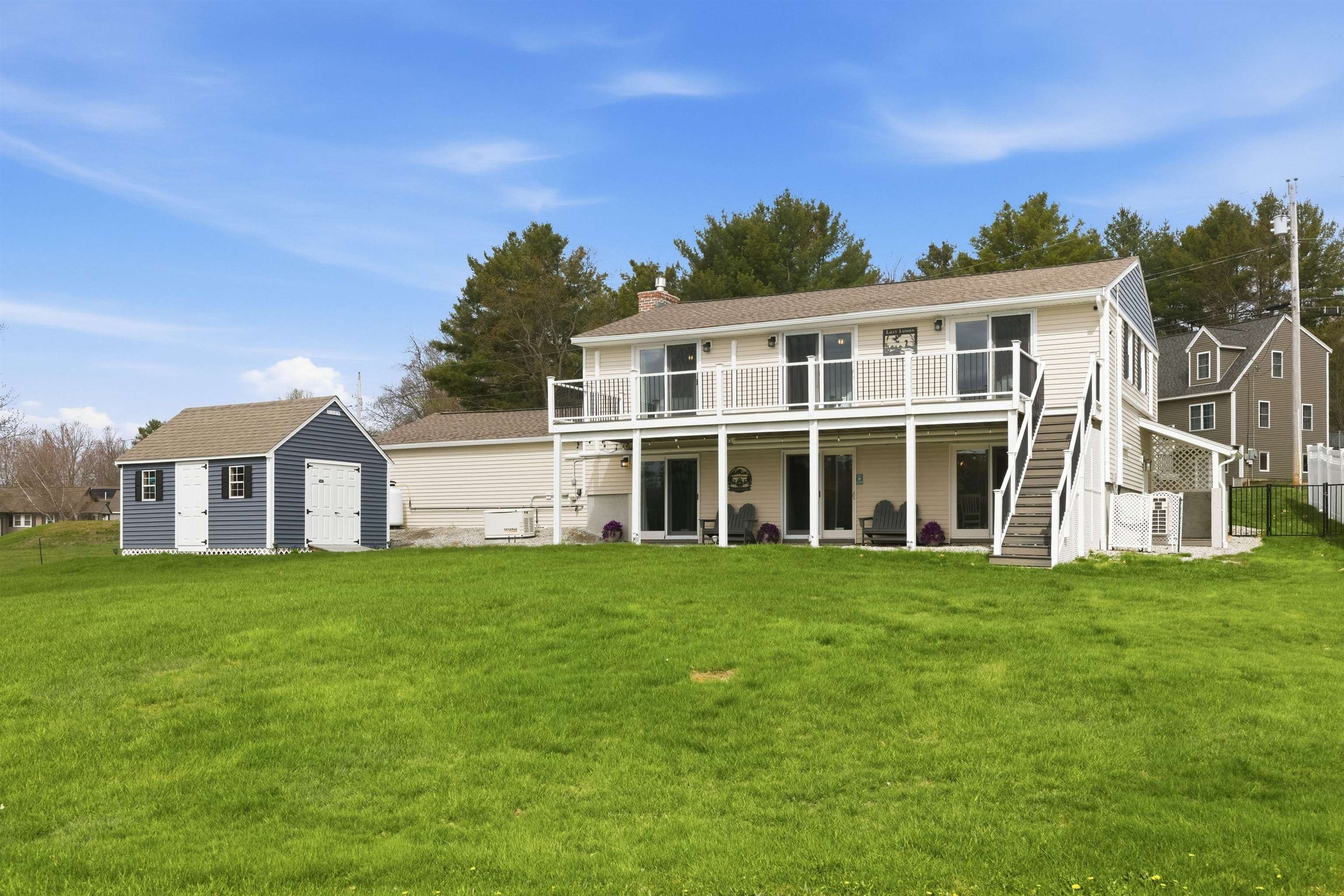 165 Georgetown Dr, Barnstead, NH 03225