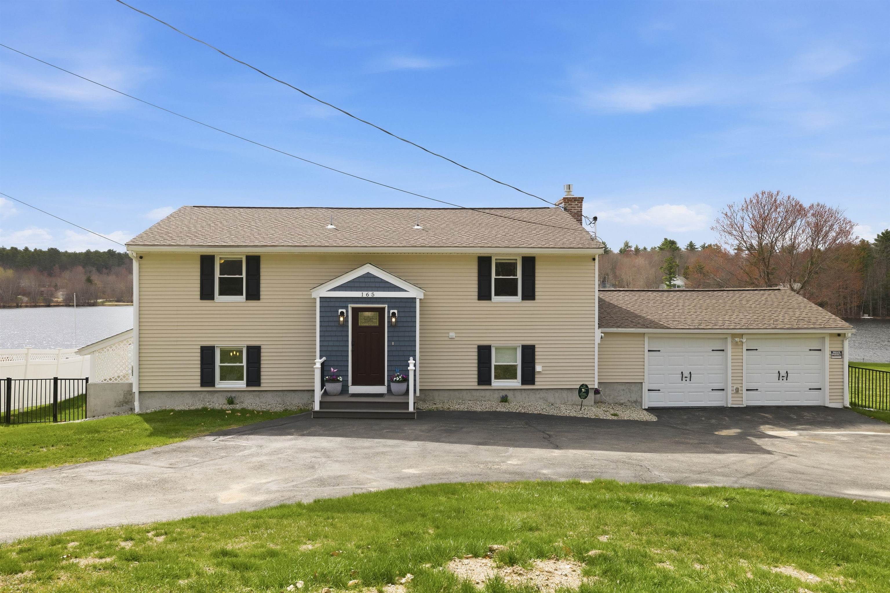 165 Georgetown Dr, Barnstead, NH 03225
