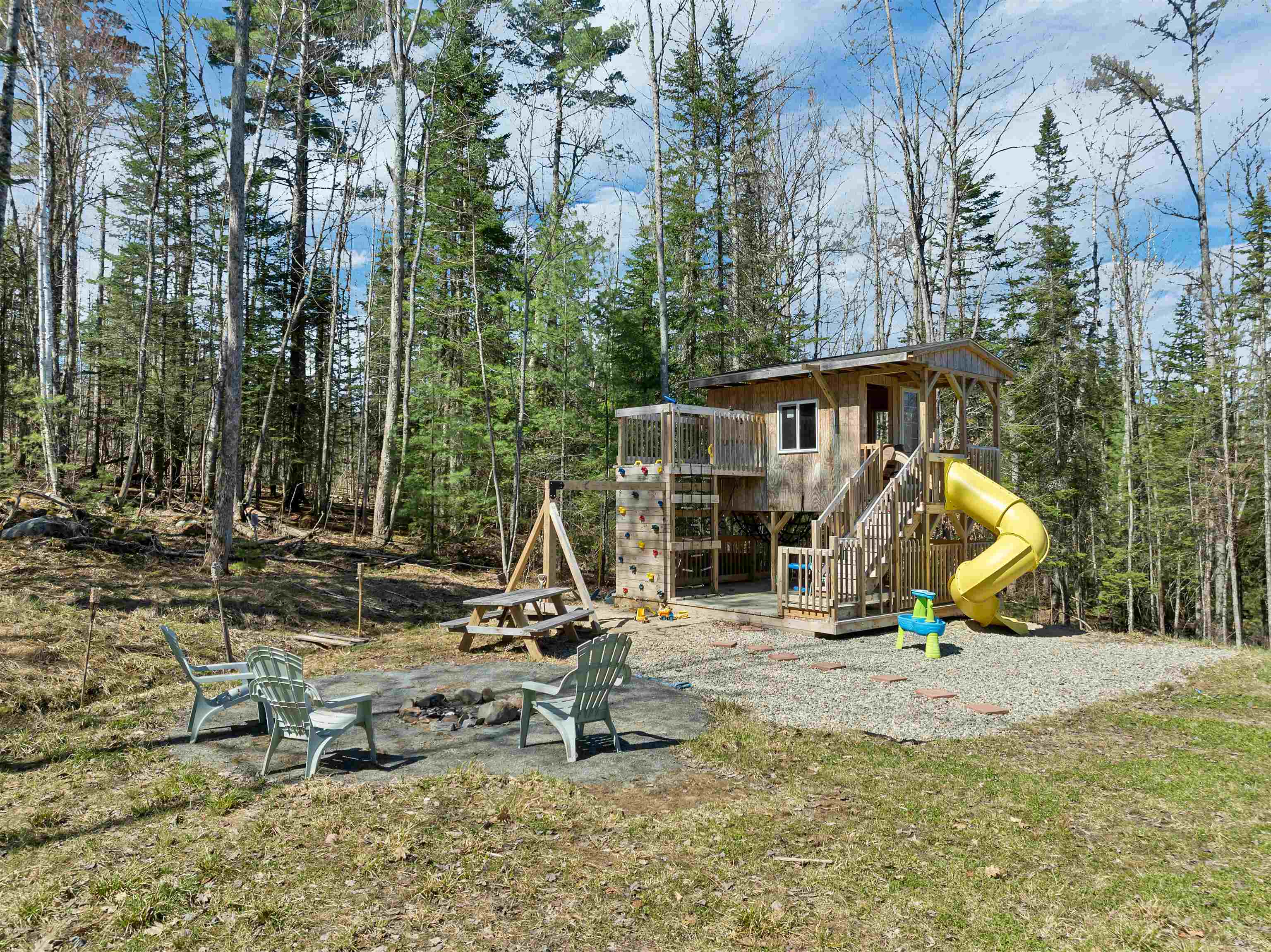 1881 Broomstick Hill Rd, Littleton, NH 03561-4322