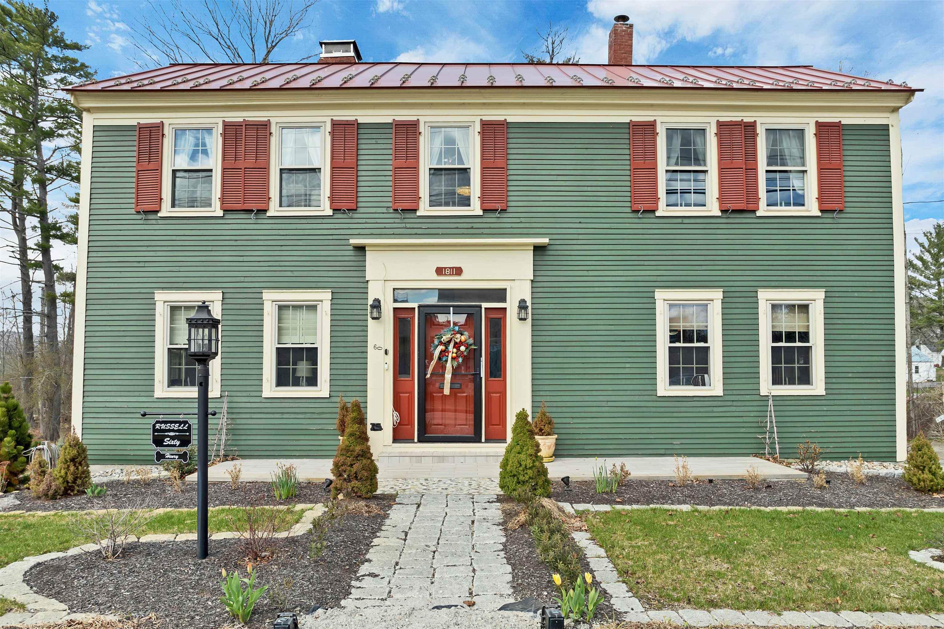60 Highland St, Plymouth, NH 03264