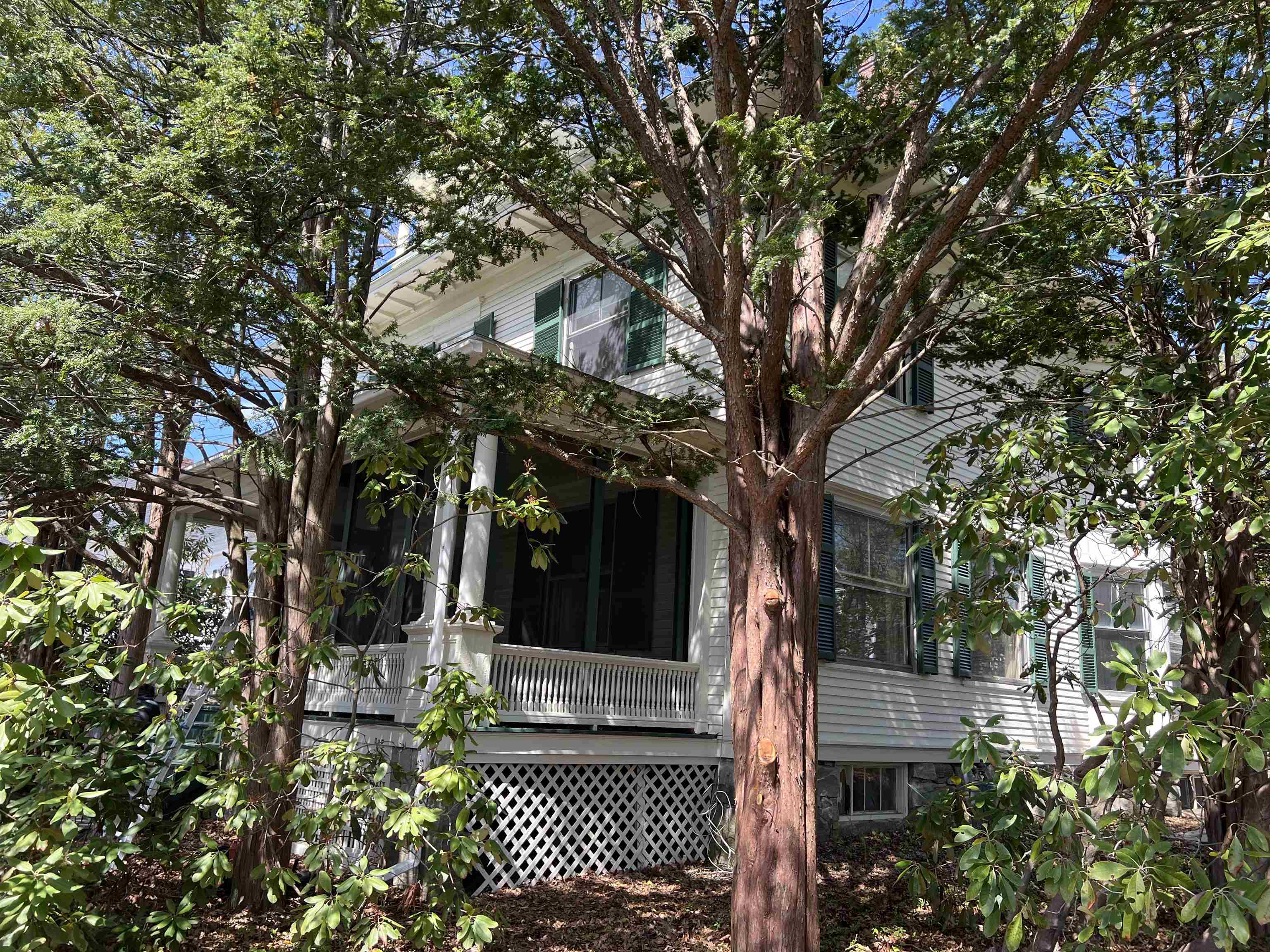 110 School St, Concord, NH 03301