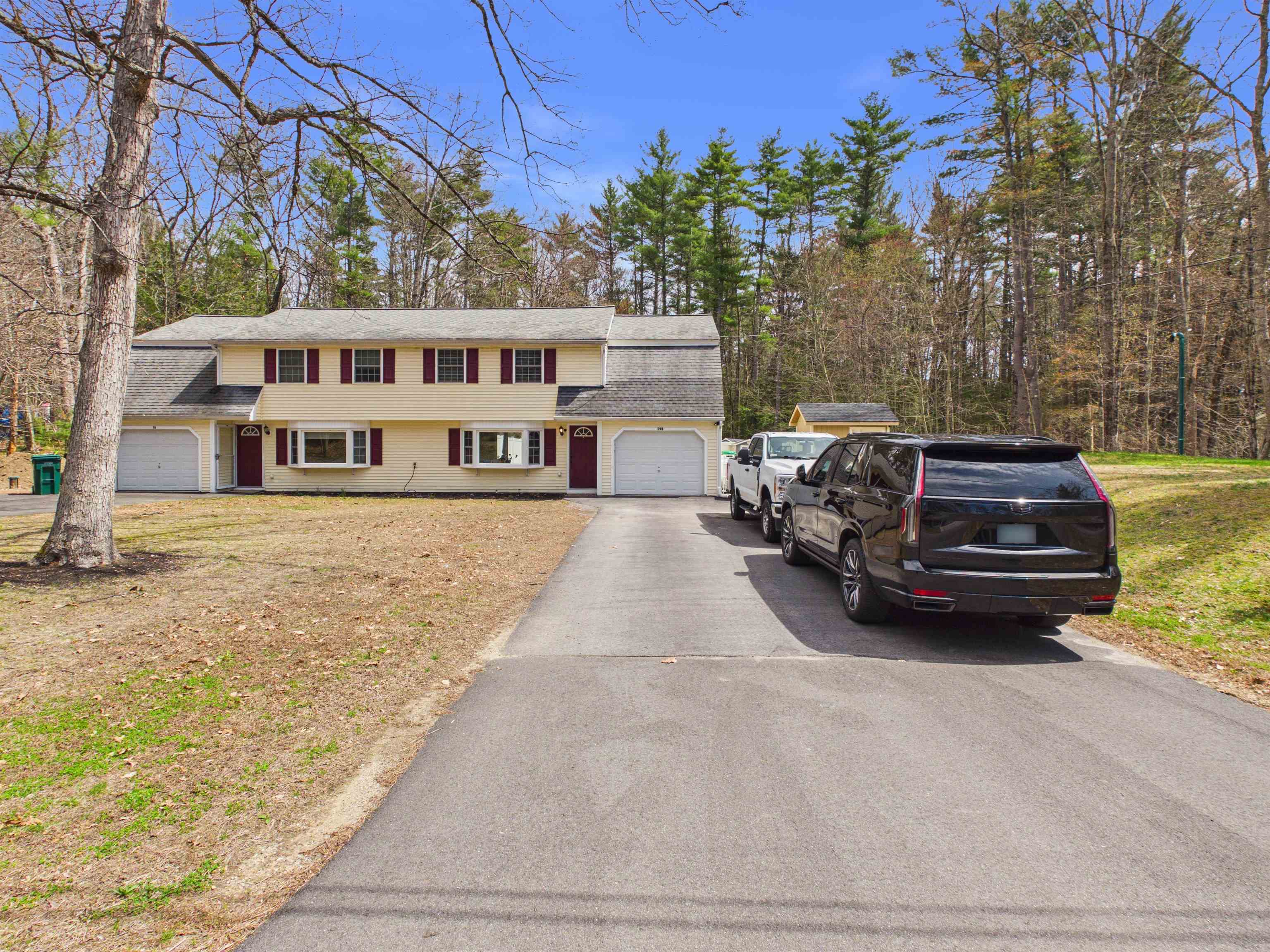 19 Deerwood Dr, Amherst, NH 03031